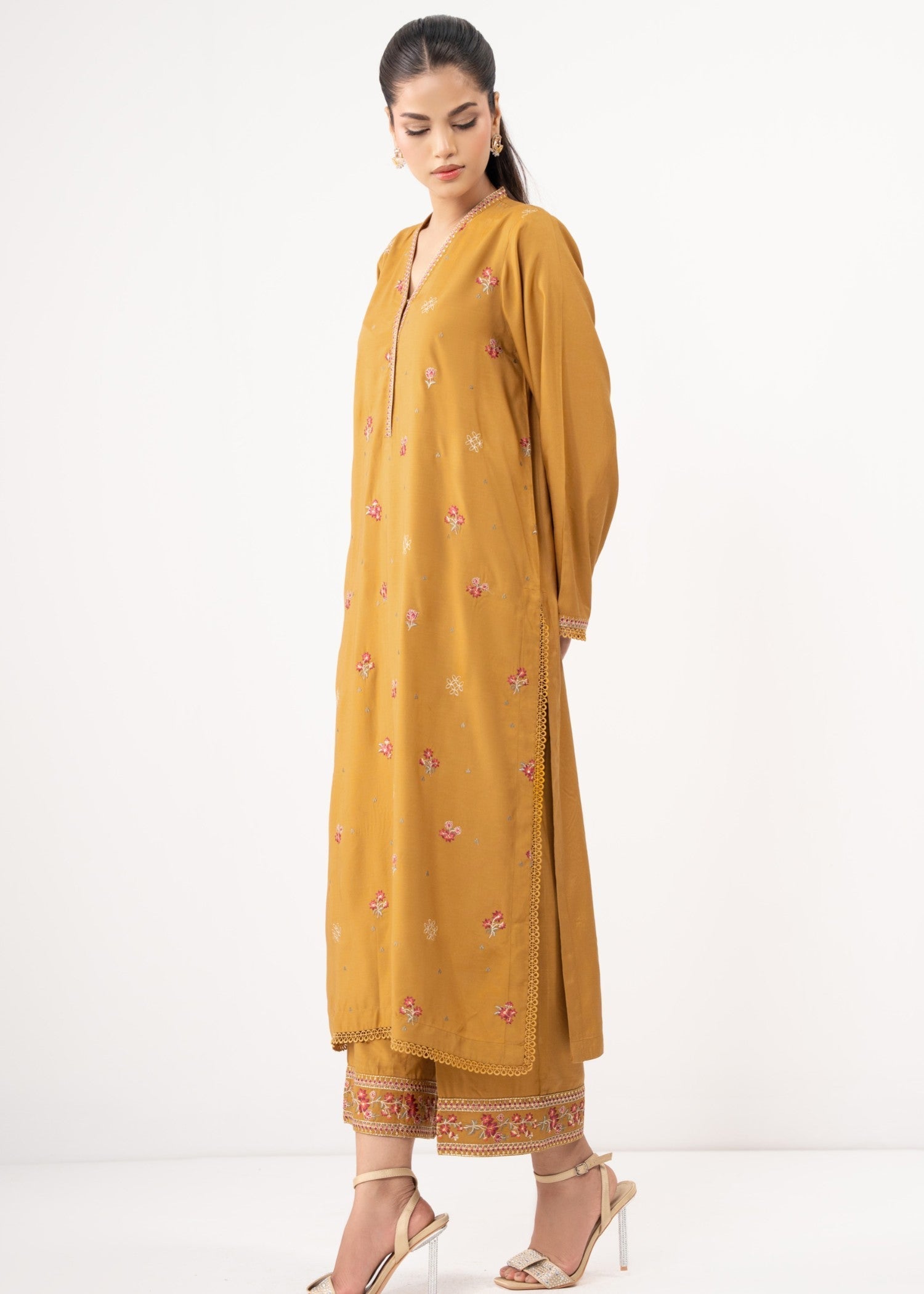 Zeen Stitched Embroidered Raw Silk Suit WZM25173 Women 2pcs