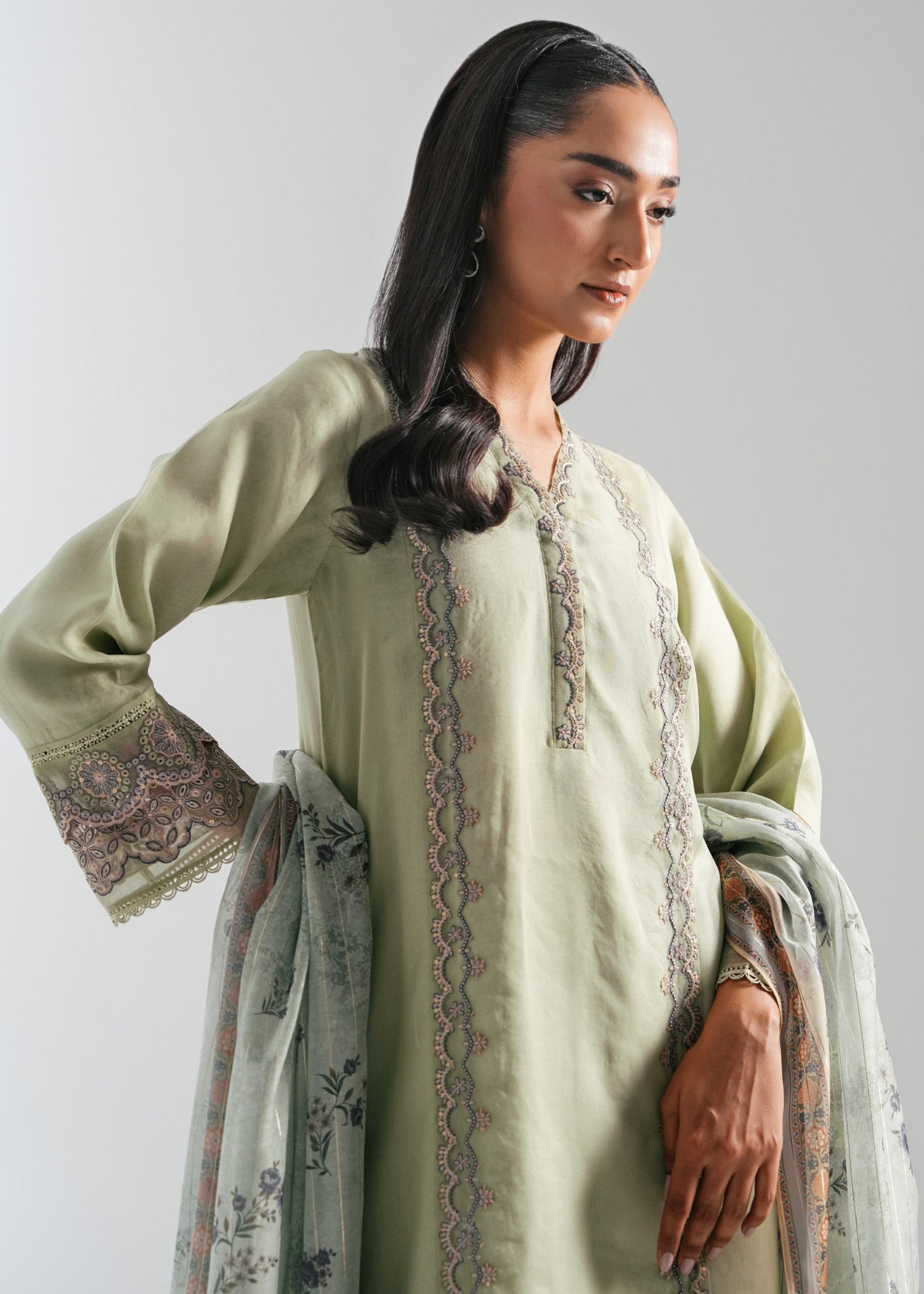 Zeen Stitched Embroidered Organza Suit WZM35127 Women 3pcs