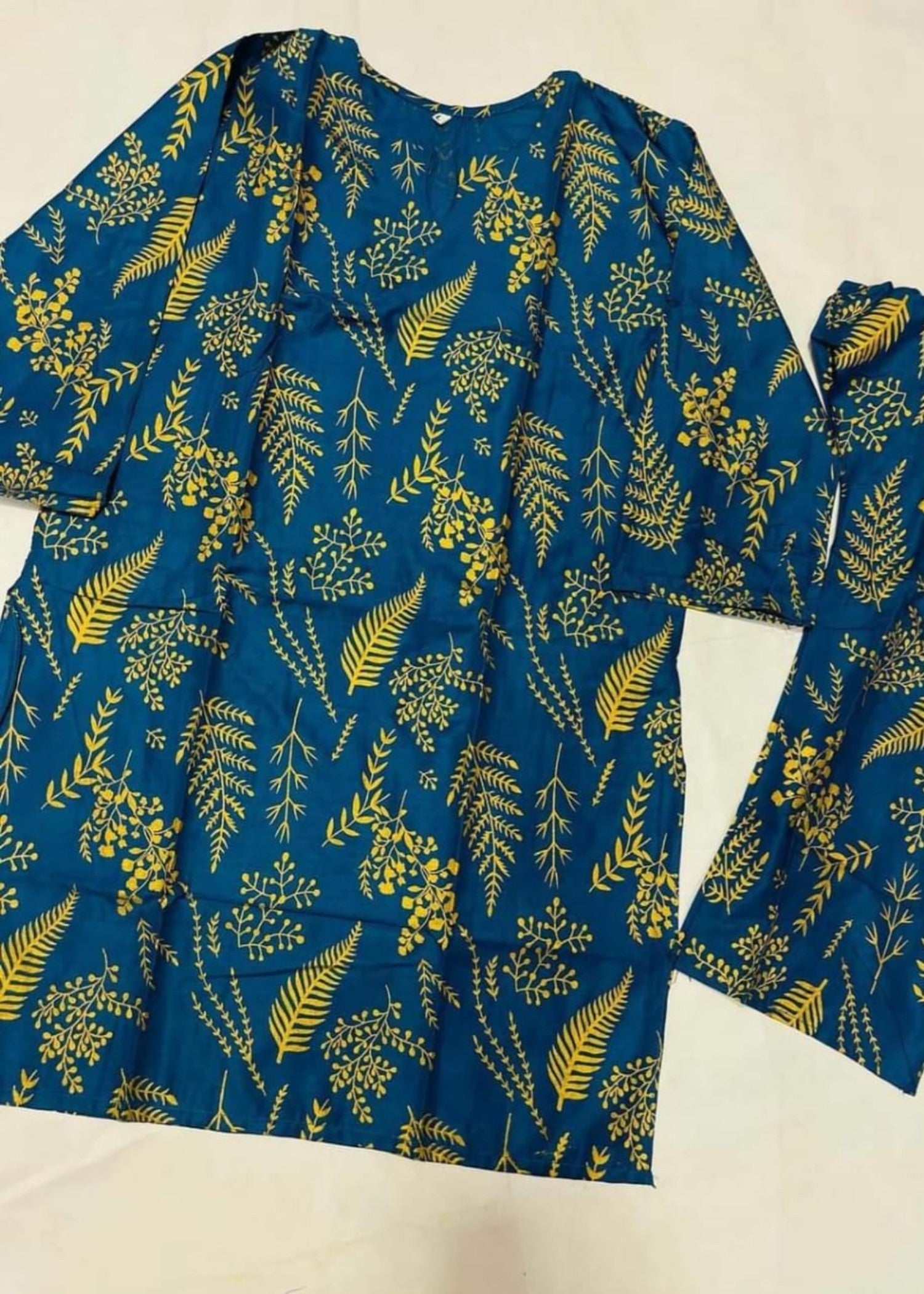 Anabya Garments Petal Teal Women 2pcs