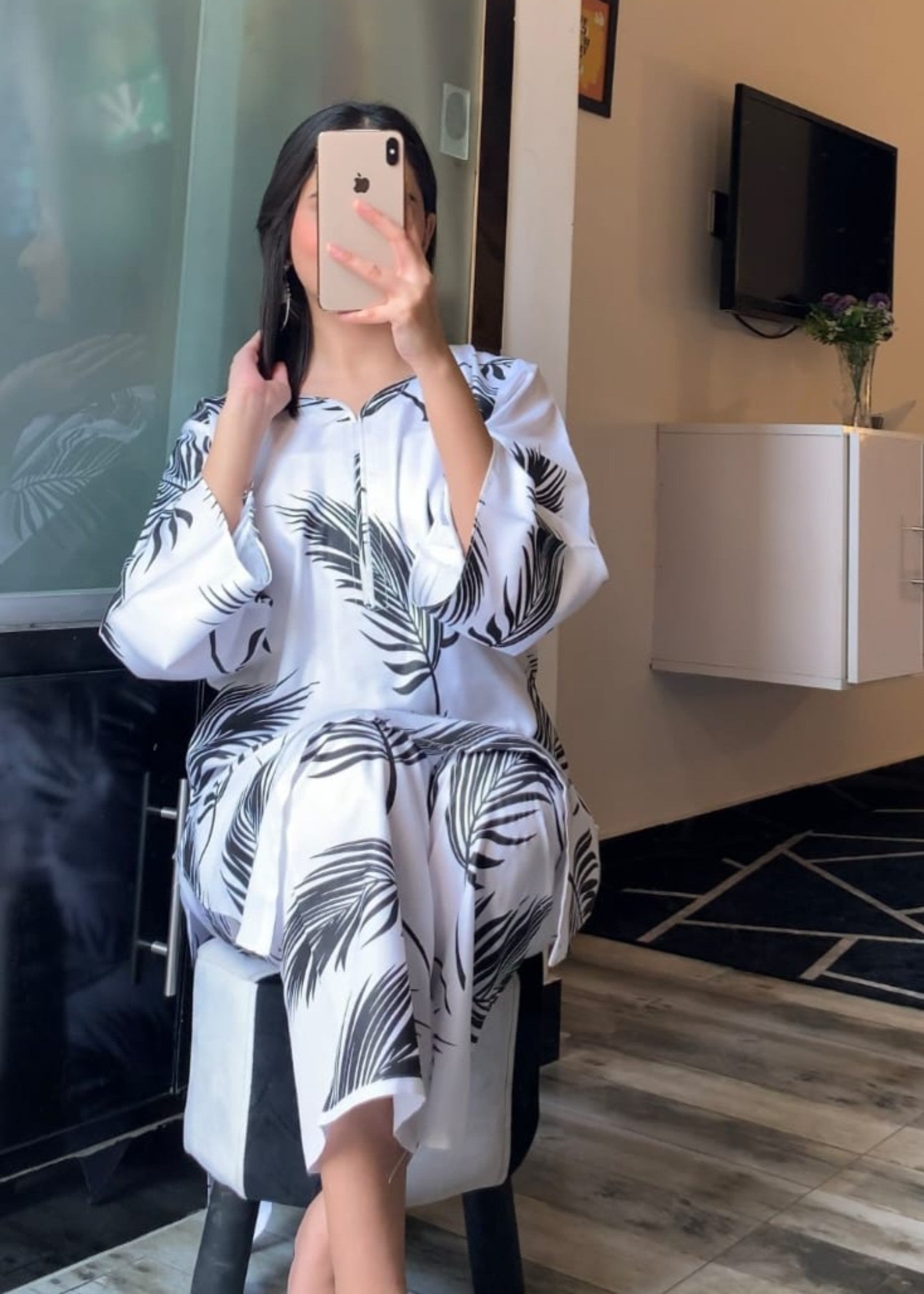 Anabya Garments BigWhiteLeaf Women 2pcs