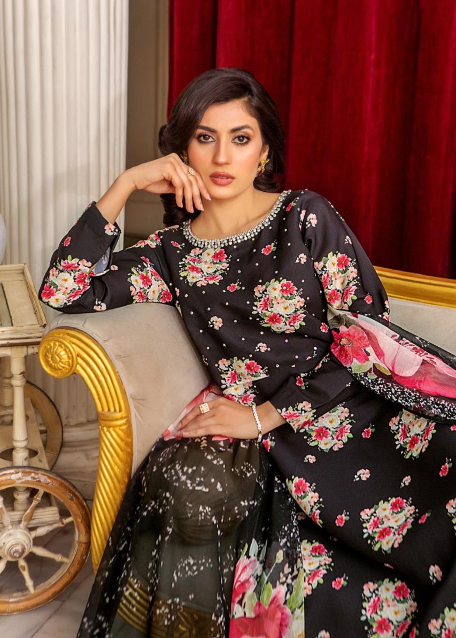 Alnuqat ALLURE LONG DRESS Made In Chiffon Fabric. Women 3pcs