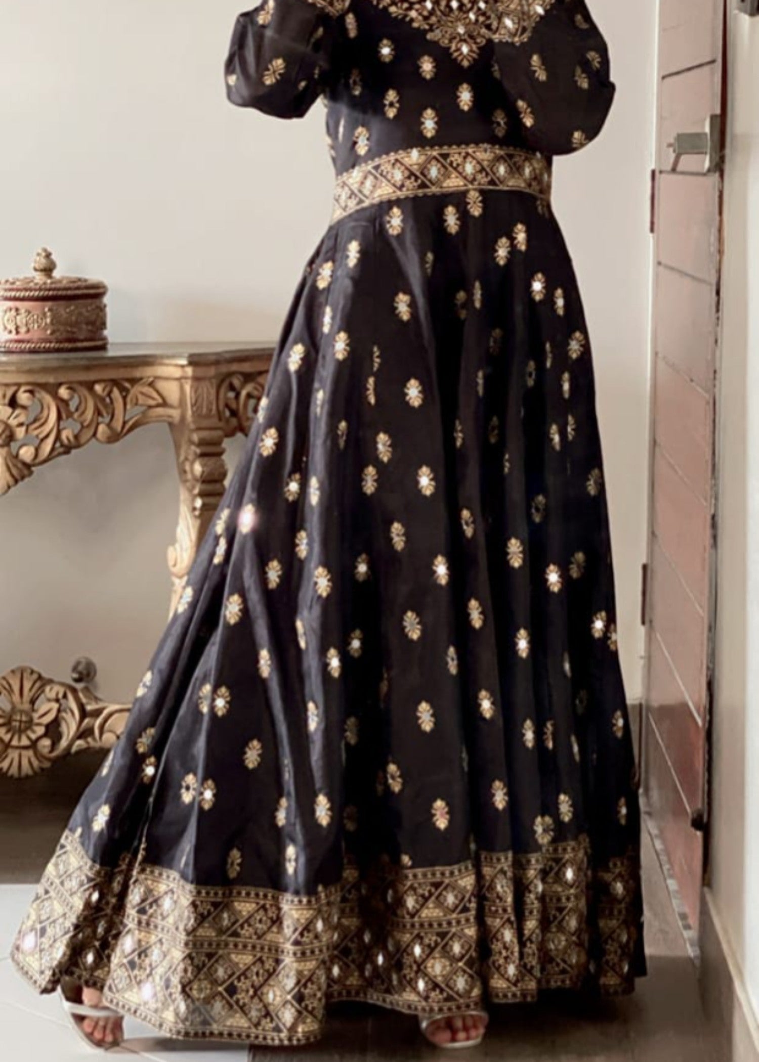 1 Mahoor Haven black 0051 Women 2pcs