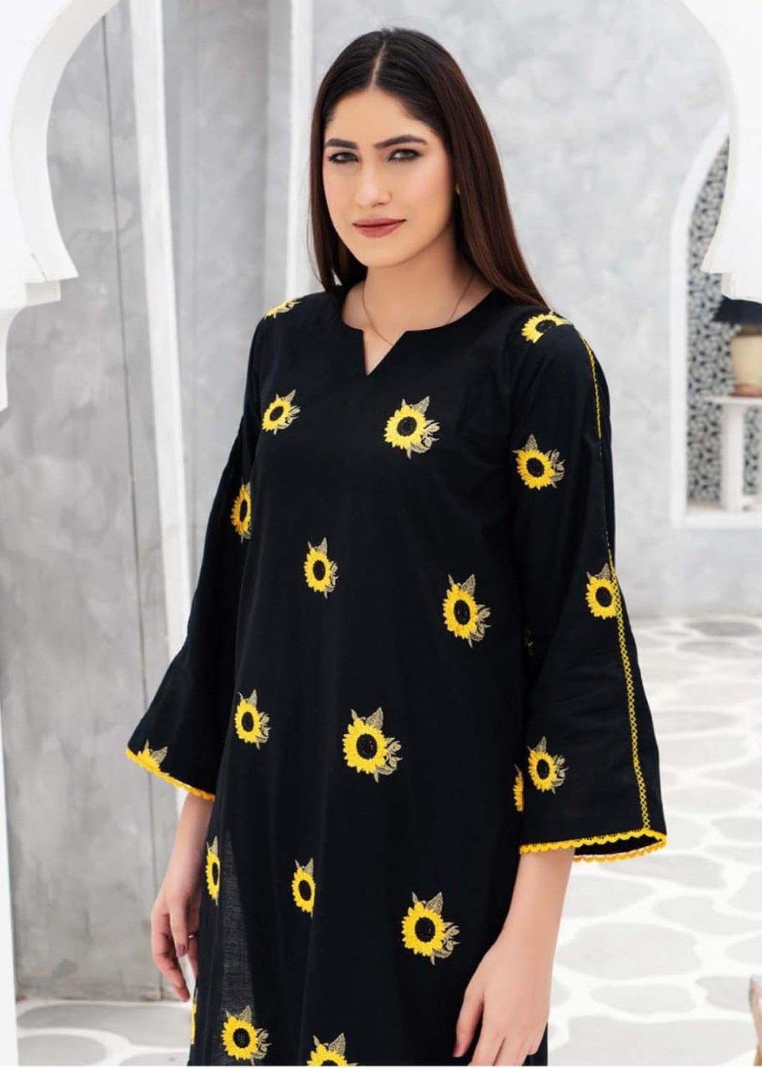 Stylish Collection BLACK SUNFLOWER Women 2pcs