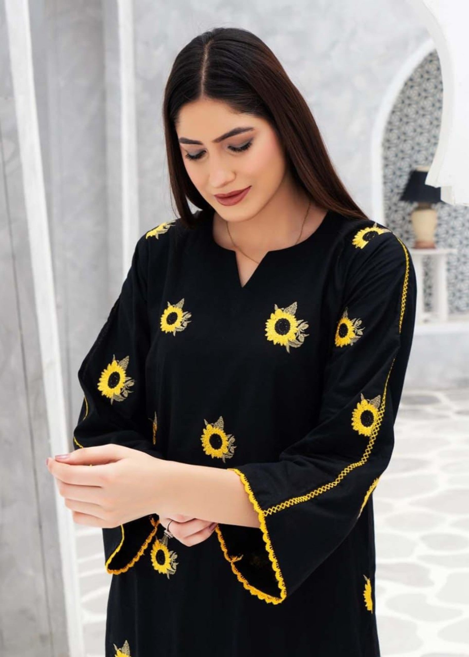 Stylish Collection BLACK SUNFLOWER Women 2pcs