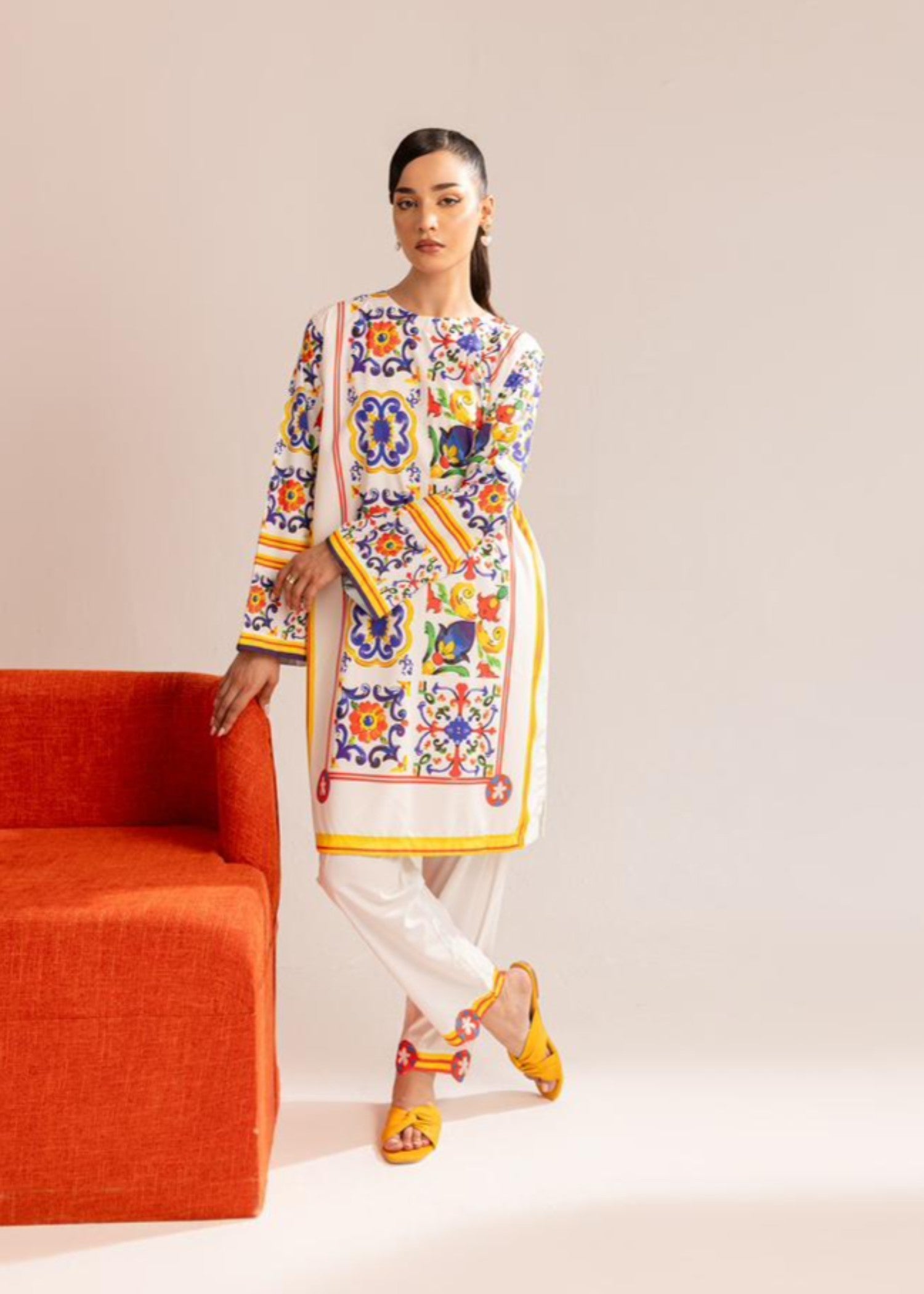 Kala Jora AIZA KHAN Women 2pcs