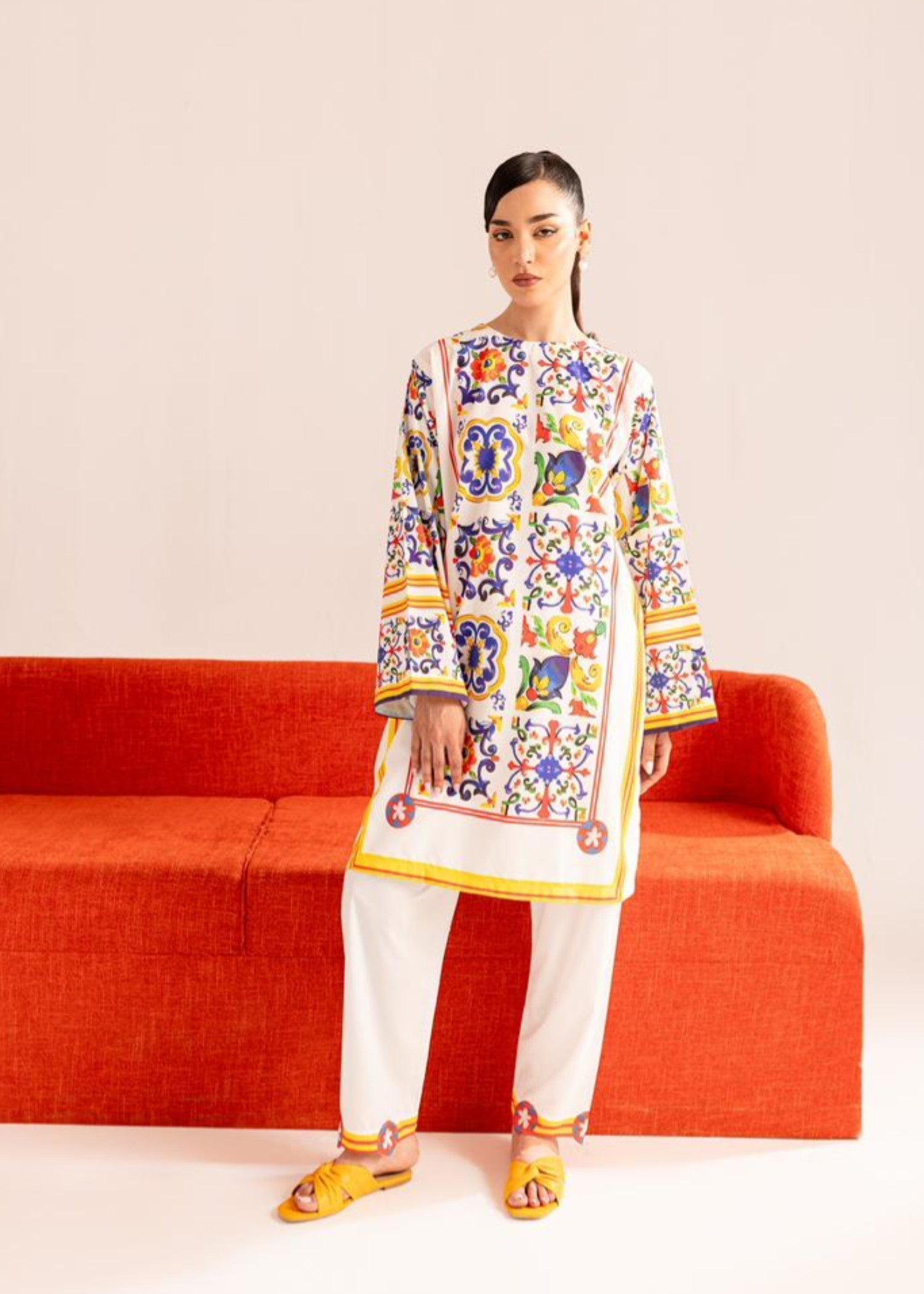 Kala Jora AIZA KHAN Women 2pcs