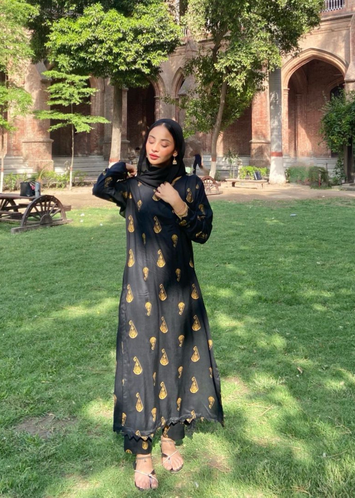 B.K Clothings NOORAH Women 2pcs