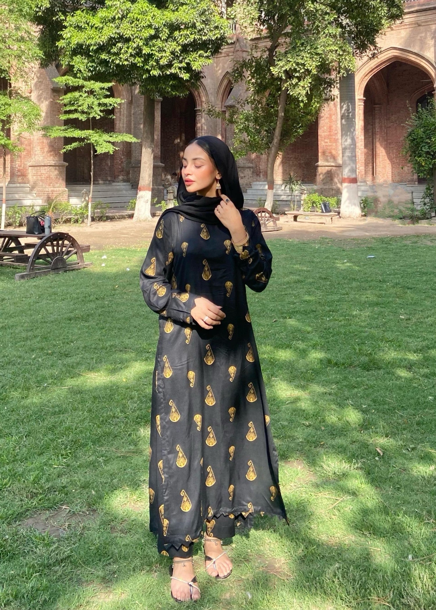 B.K Clothings NOORAH Women 2pcs