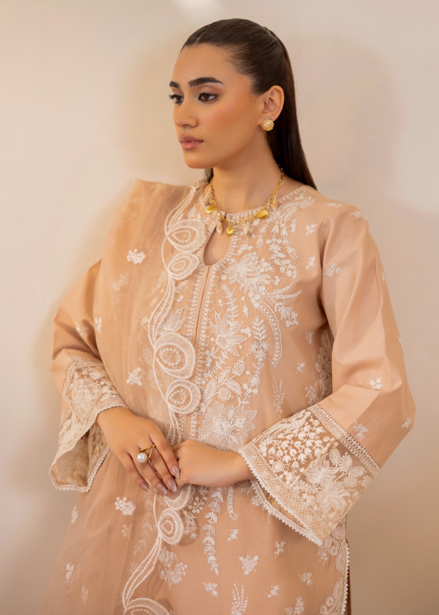 Mohagni ZA 03 LAWN STITCHED Women 3pcs