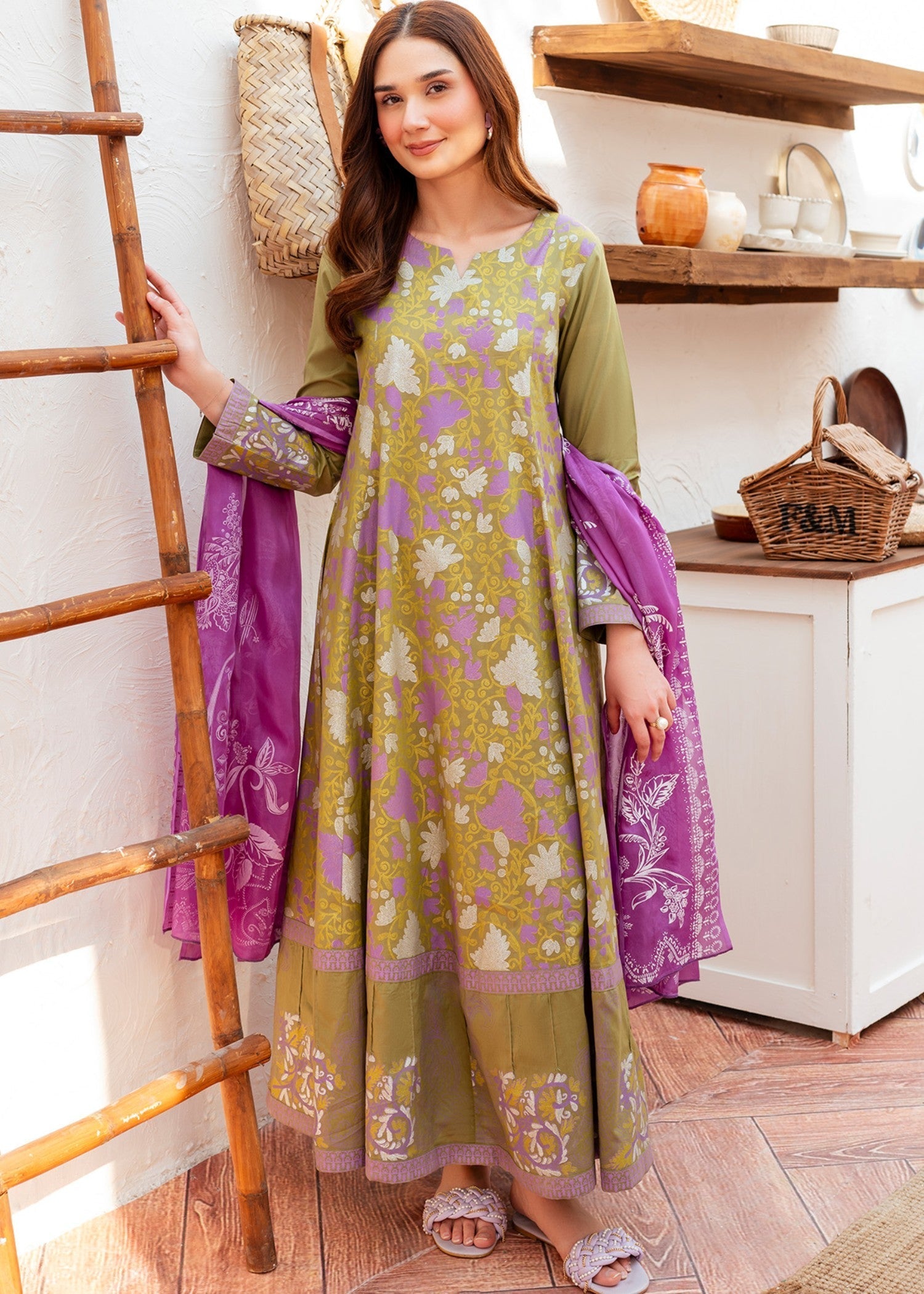 Amphora Nurah Women 2pcs