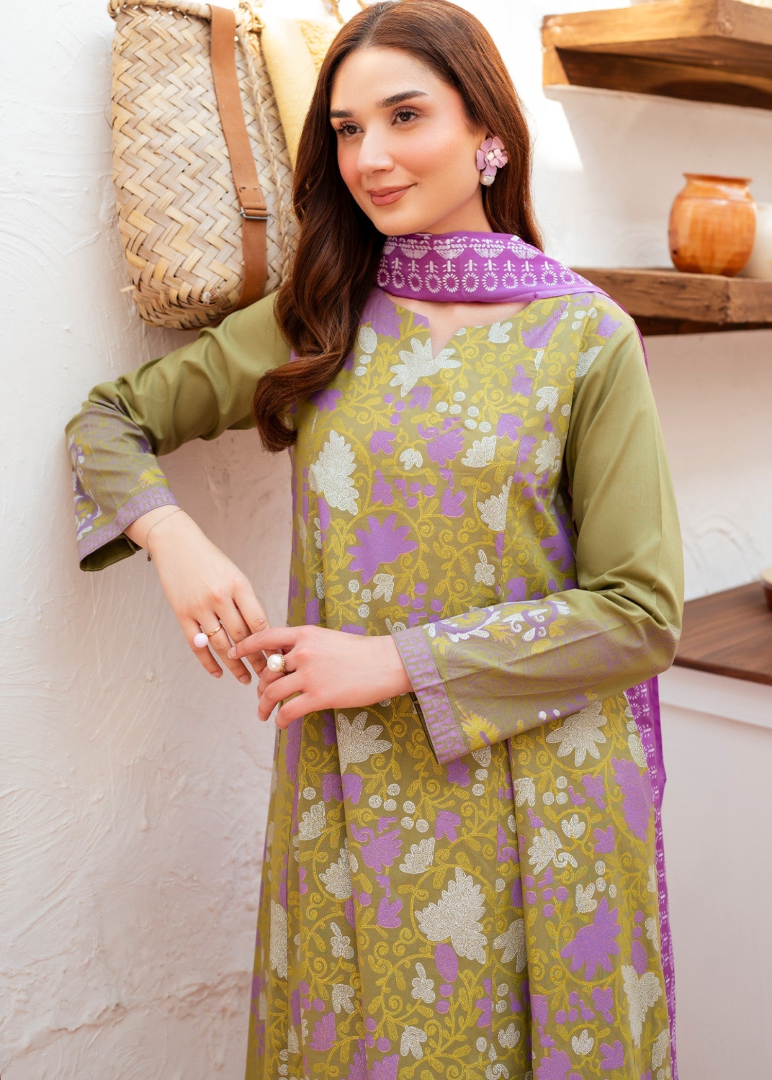 Amphora Nurah Women 2pcs