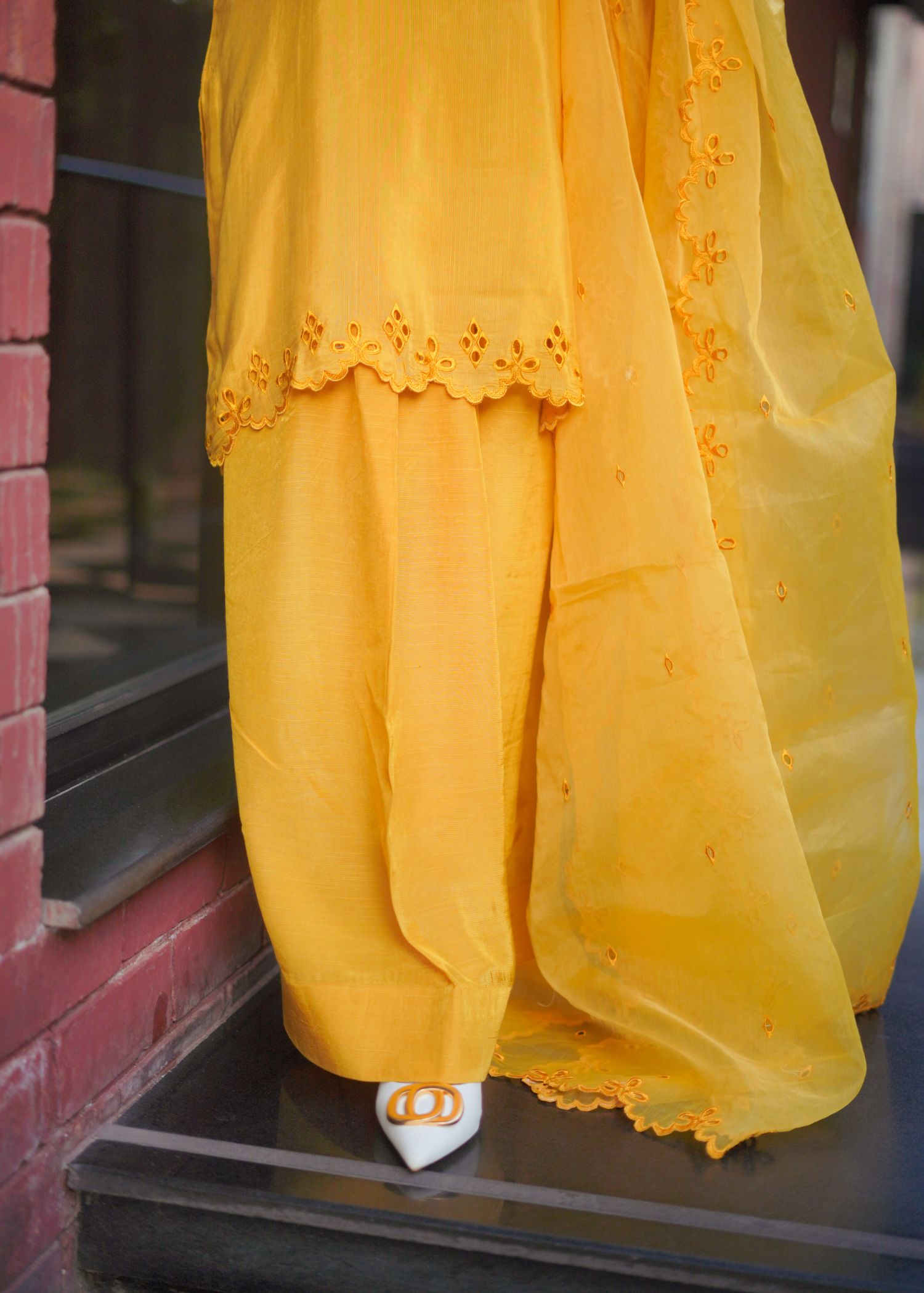 Fozia Khalid MARIGOLD Women 3pcs