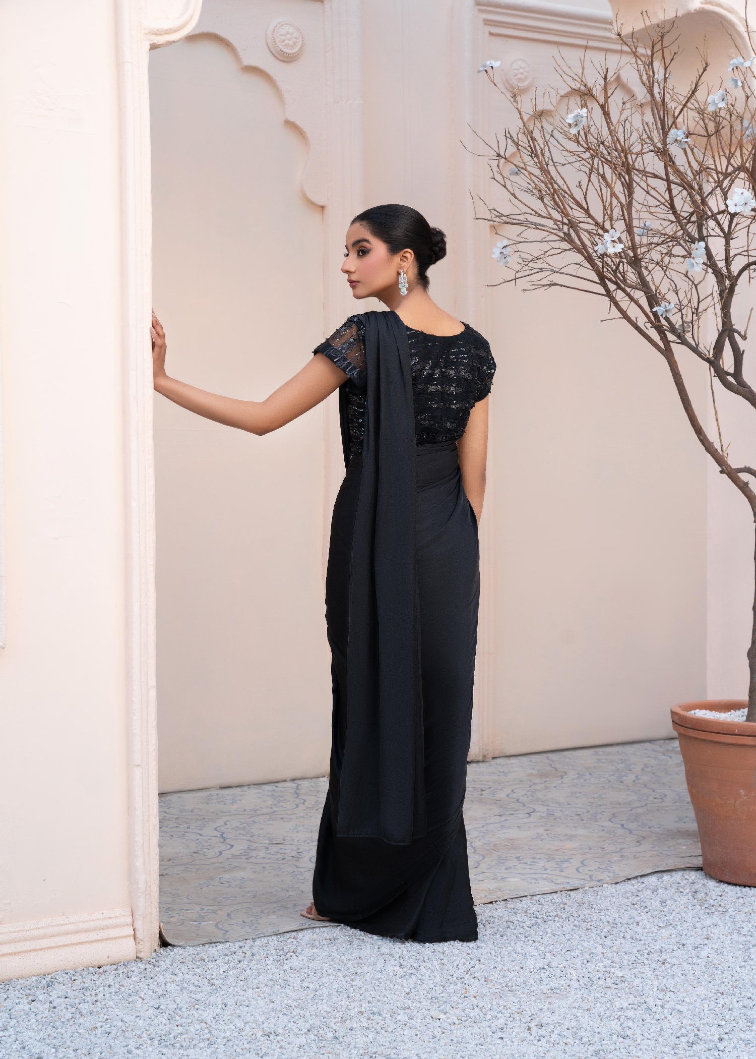 Mishkaat Clothing Serenity Midnight Black Saree Women 2pcs