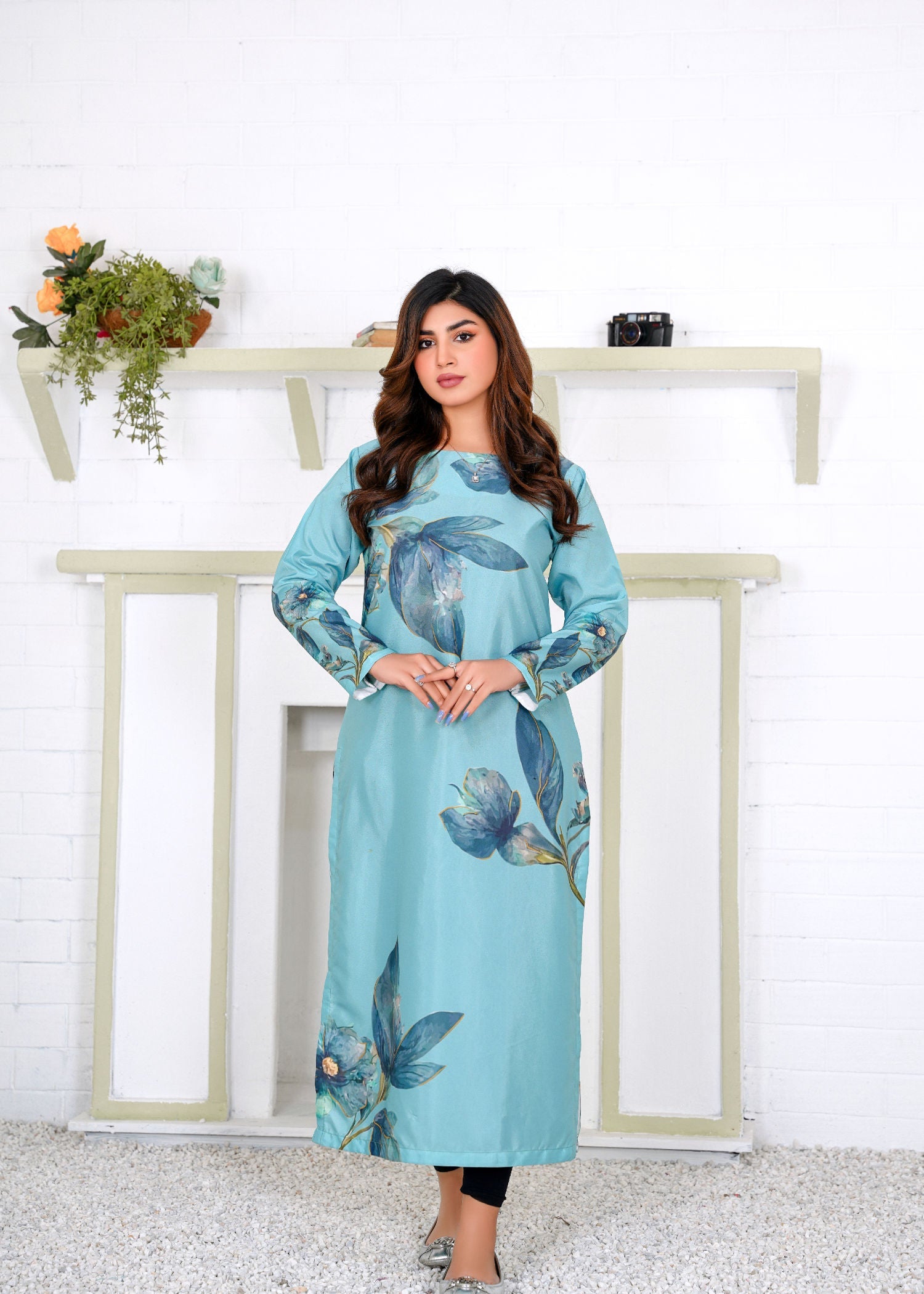 Athena Apparels Jada: Pacific Blue Color Long Shirt With A Touch Of Flower 387 Women 1pcs