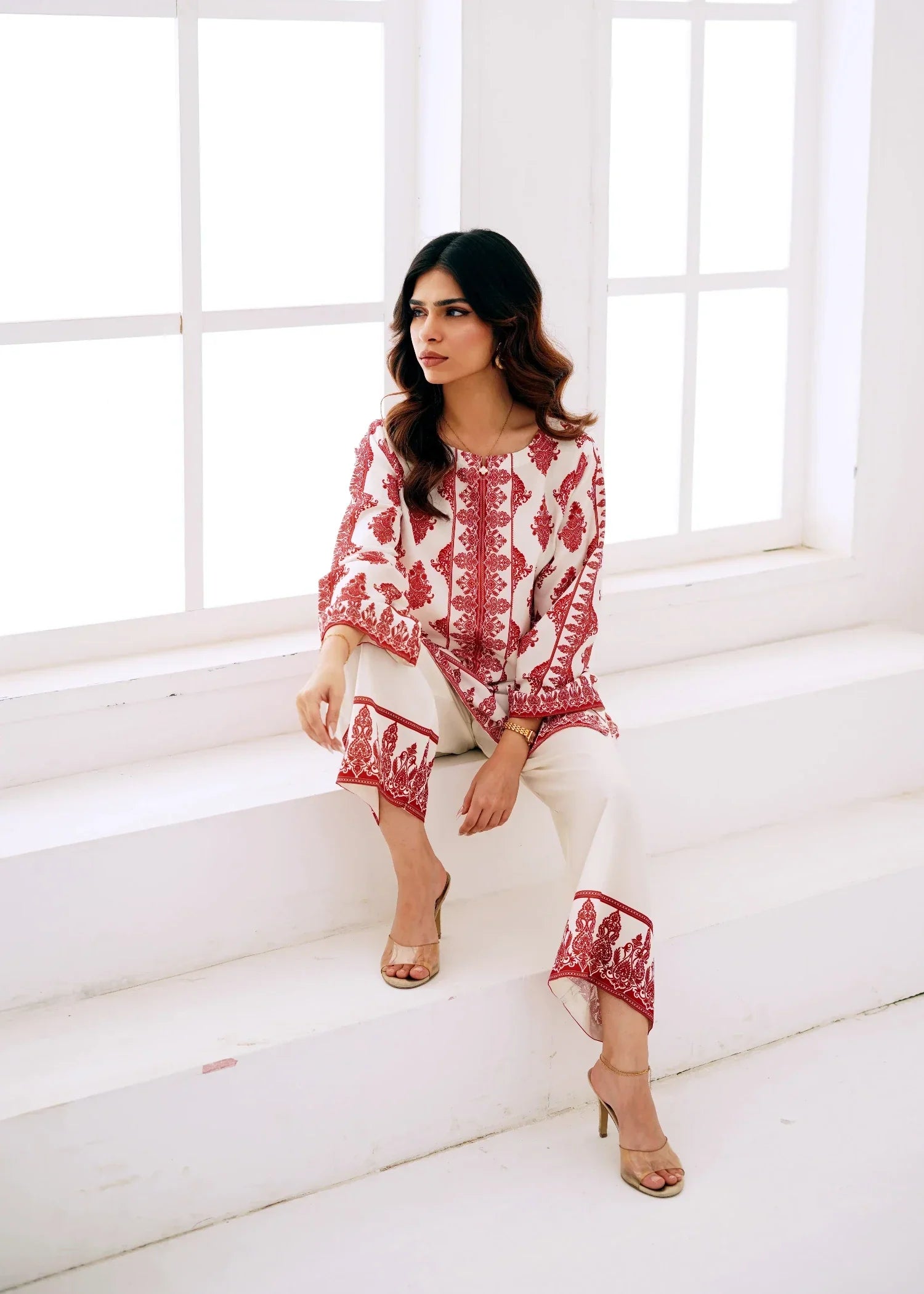 Nairah Light Sand Women 2pcs