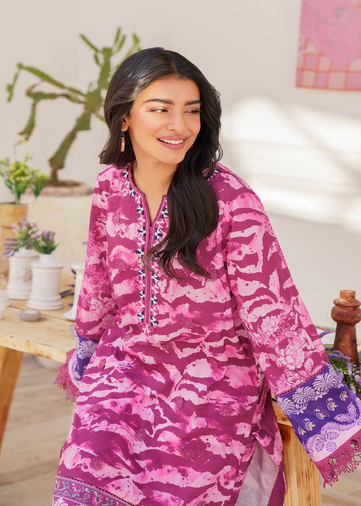 Ghulabri REGAL CHARM Women 2pcs