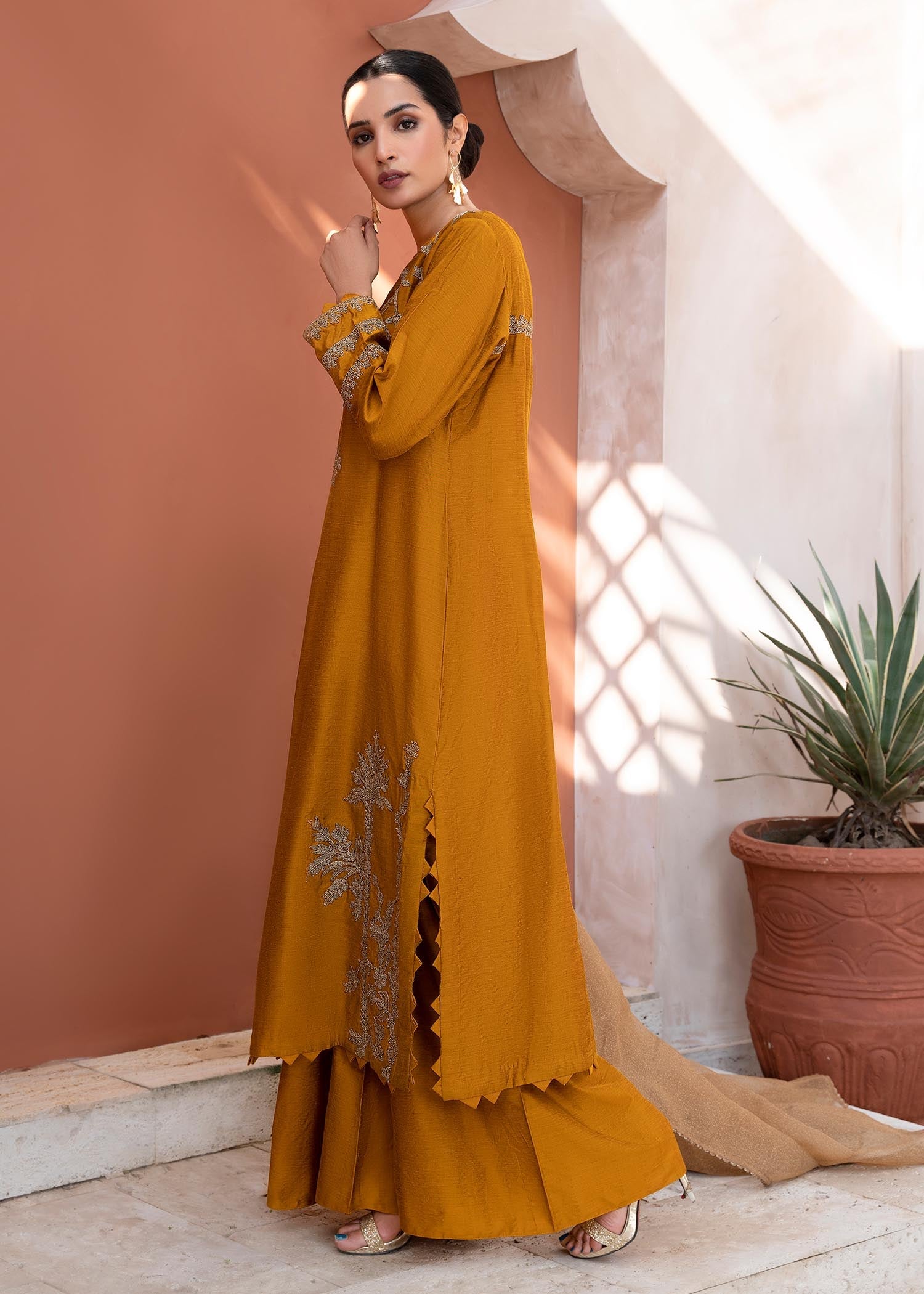 Rang-e-Meeras Golden Sands Women 3pcs