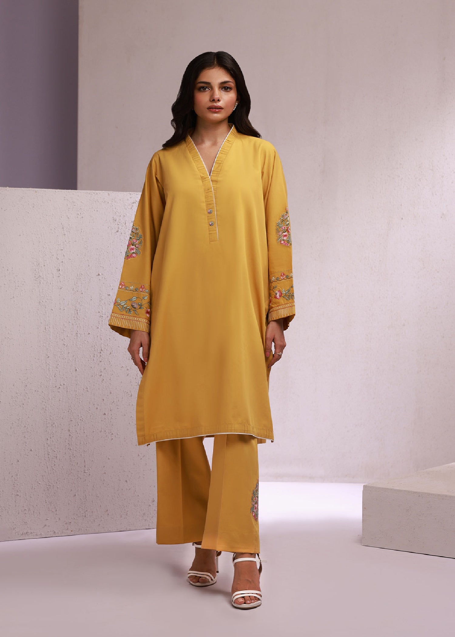 Kurta Corner Sheen Women 2pcs
