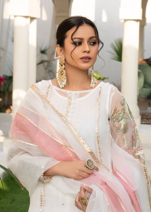 Hem Lotus Outfit White Women 4pcs