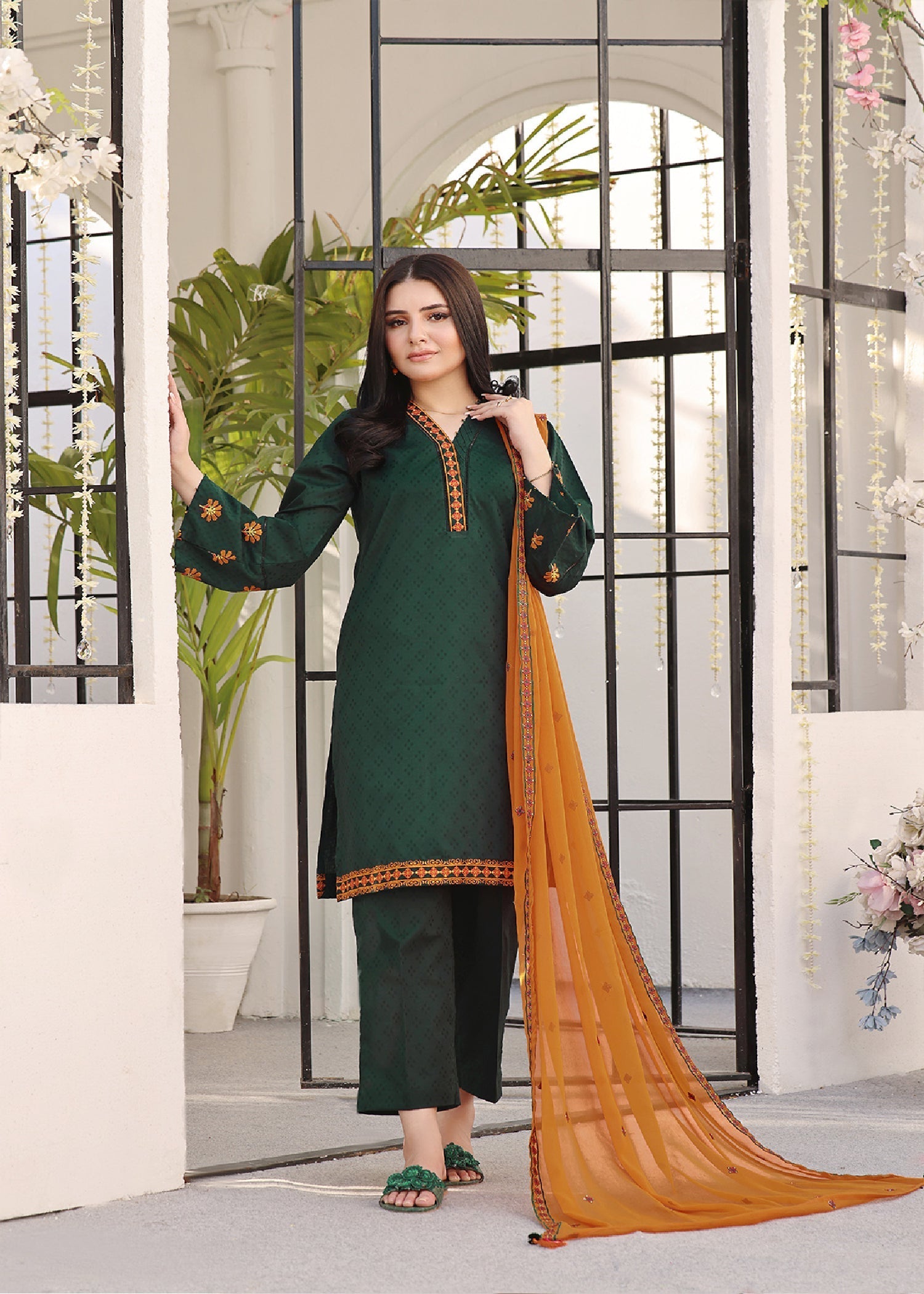 Kumash Textiles Dark Green Emb Womens Women 3pcs