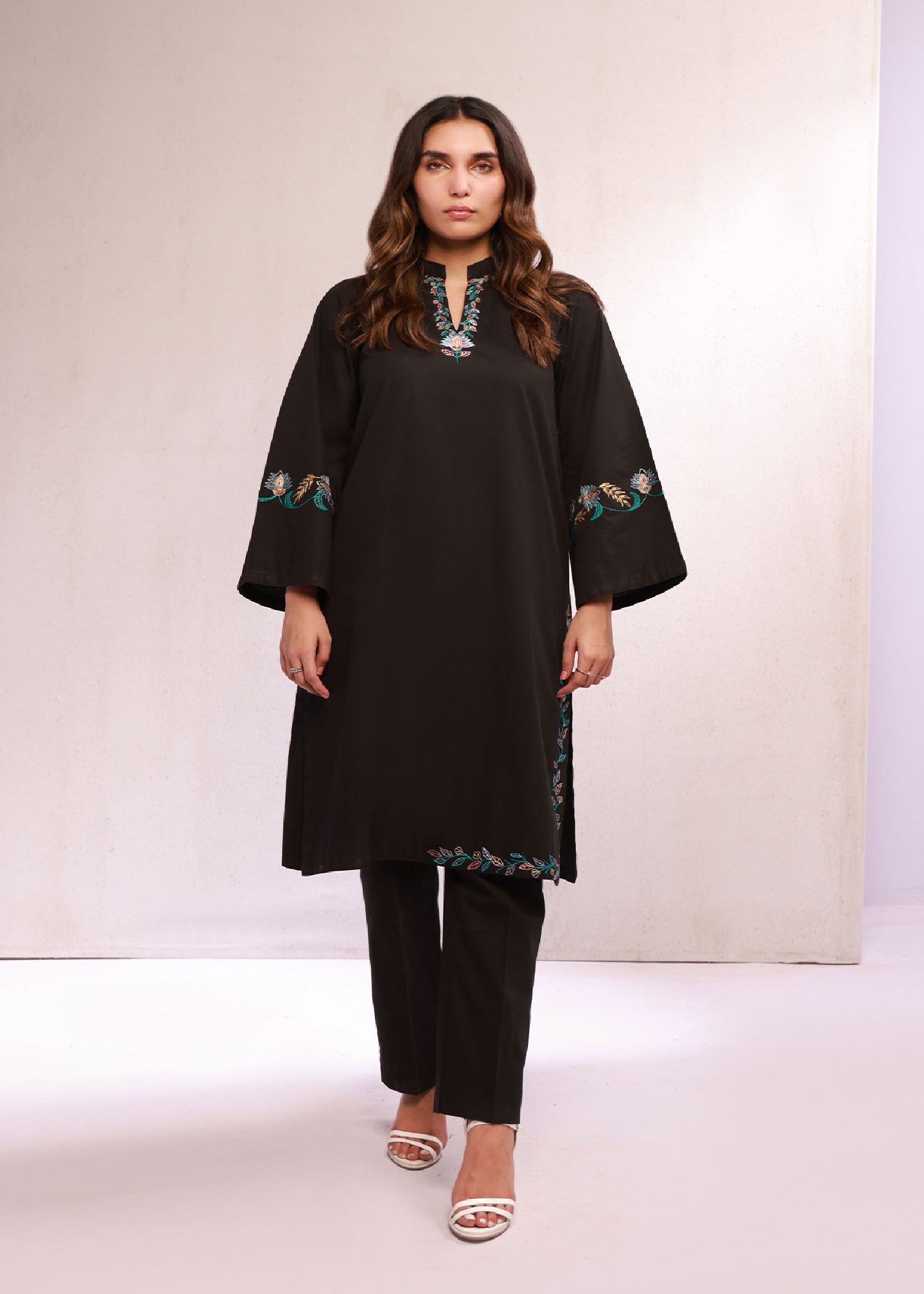 Kurta Corner Midnight Women 2pcs