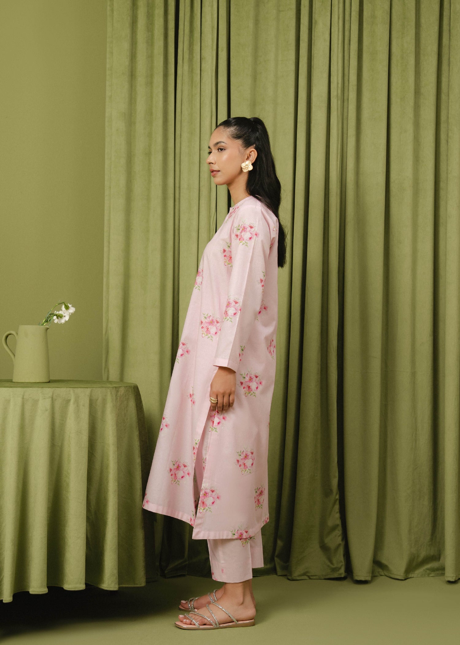 Buzzazi Baby Pink Printed Suit Women 2pcs