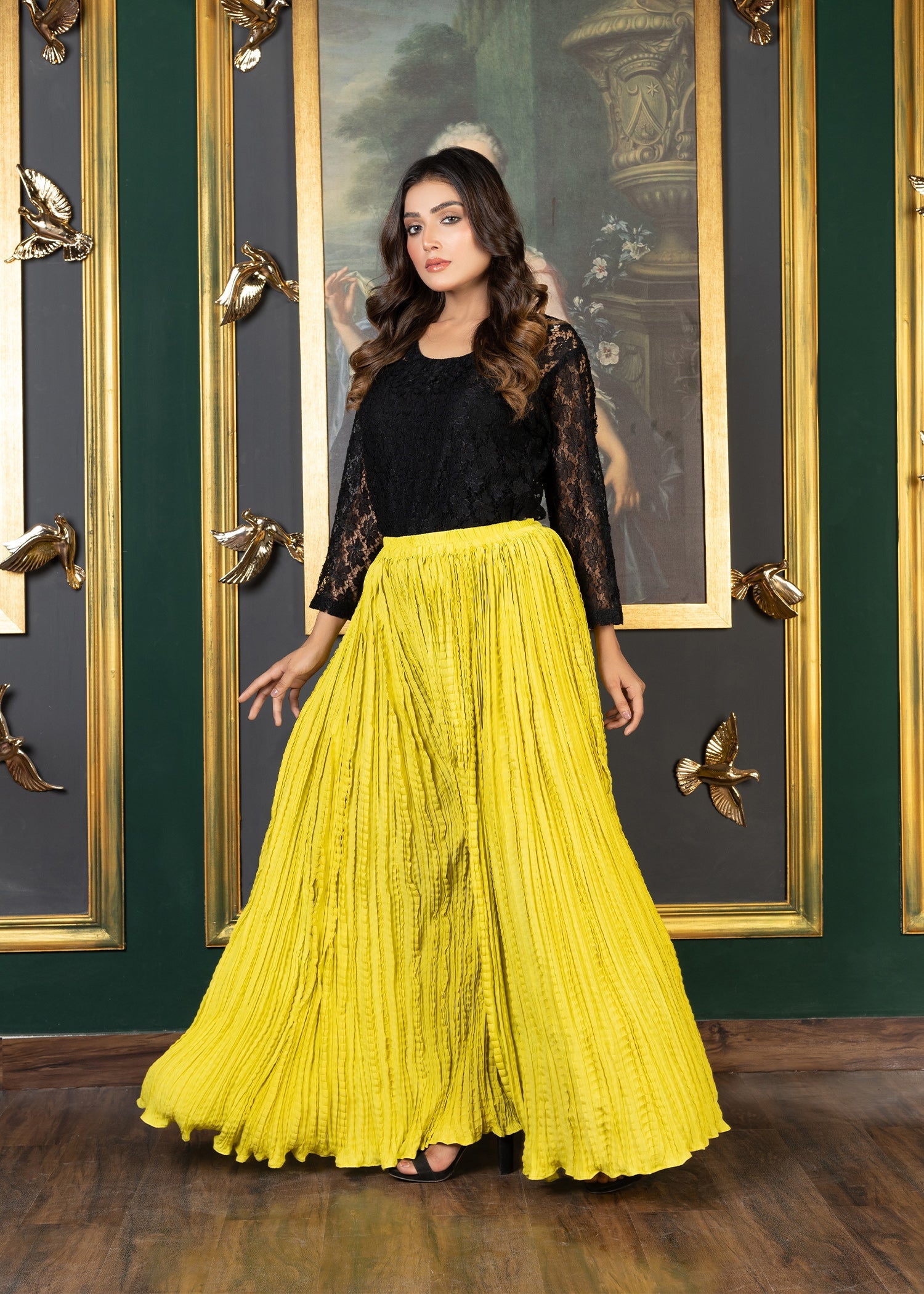 Zarsah Leher Pants Yellow Women 1pcs