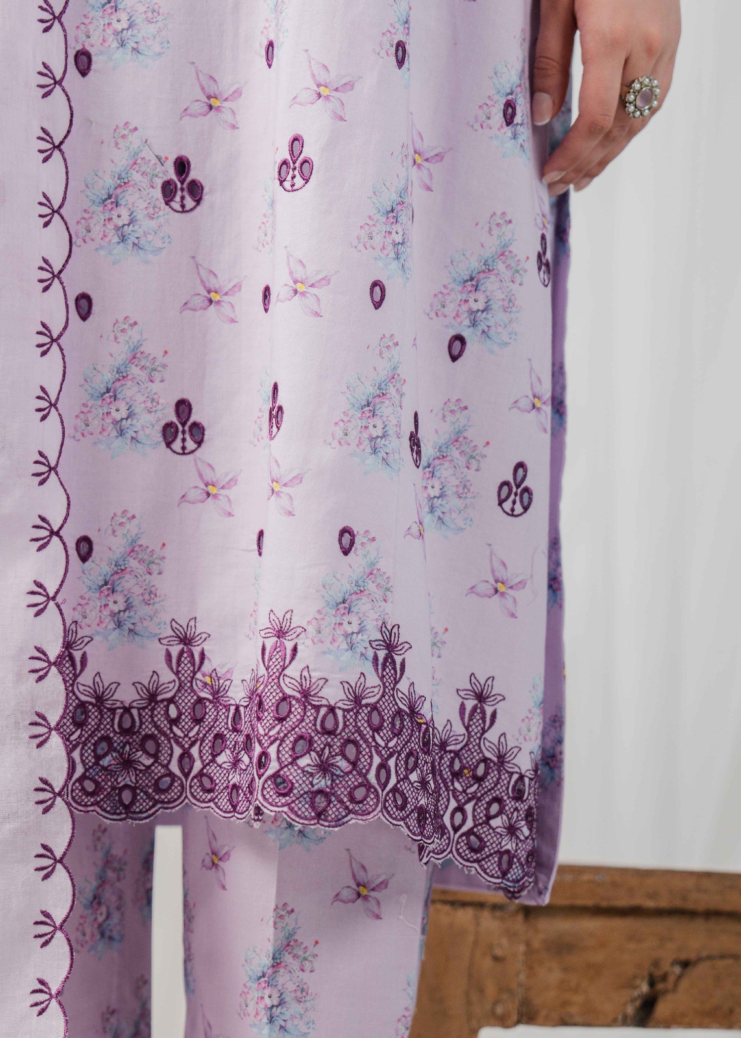 Buzzazi Lilac Wisteria Printed Suit Women 3pcs