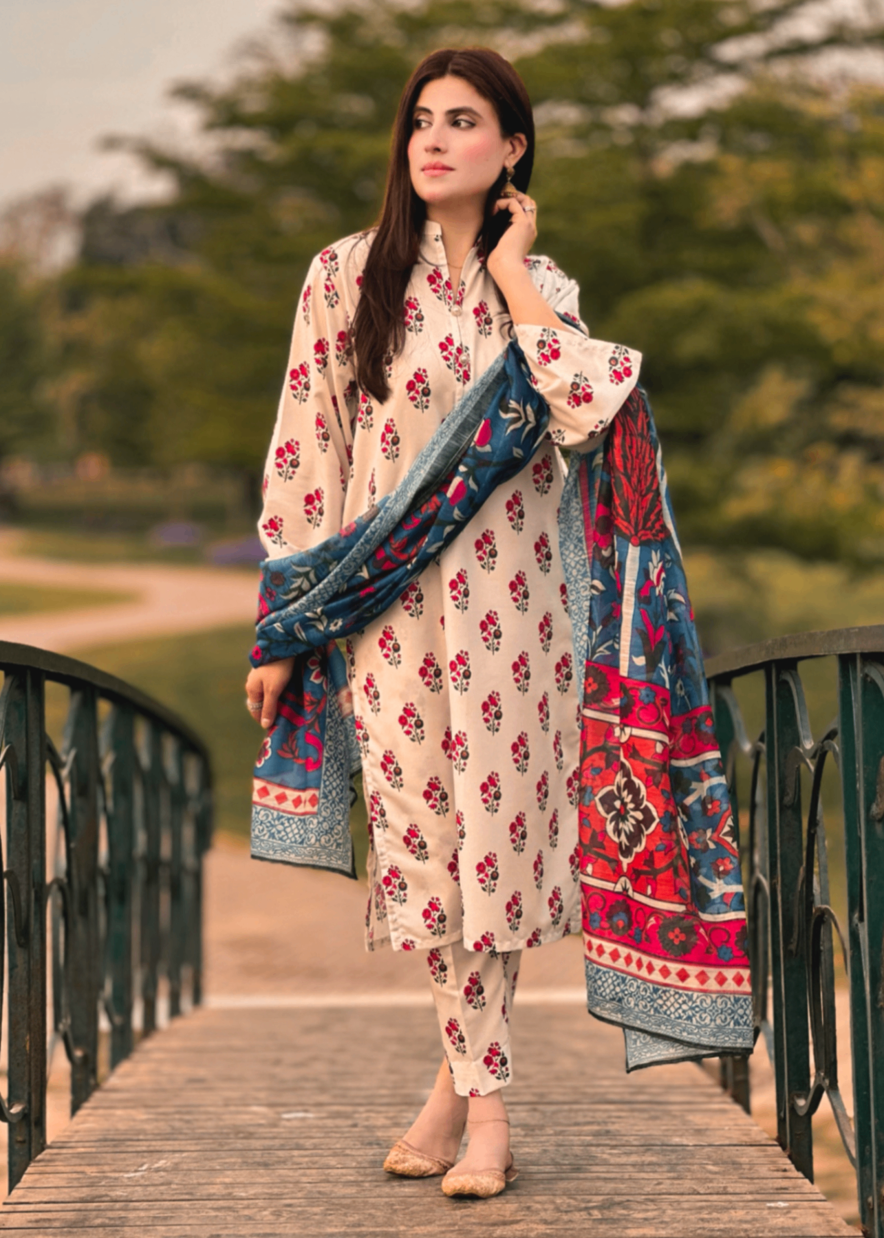 By-East Lawn Suit Printed (WHT) Women 3pcs
