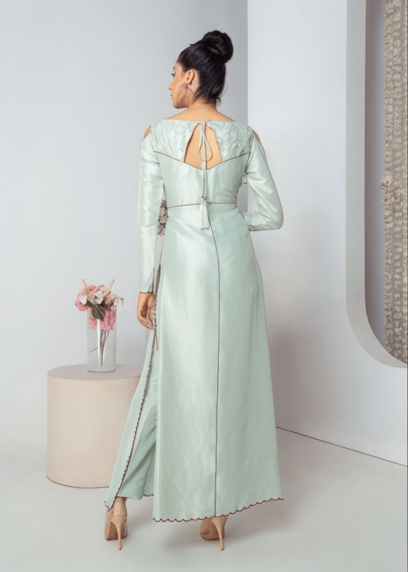 Ridah Naeem Aquaglam Women 2pcs