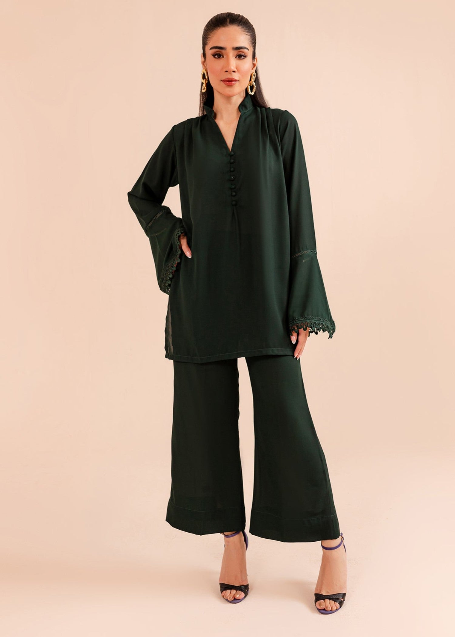 Peach Republic Classic Lace Co Ord Set Women 2pcs