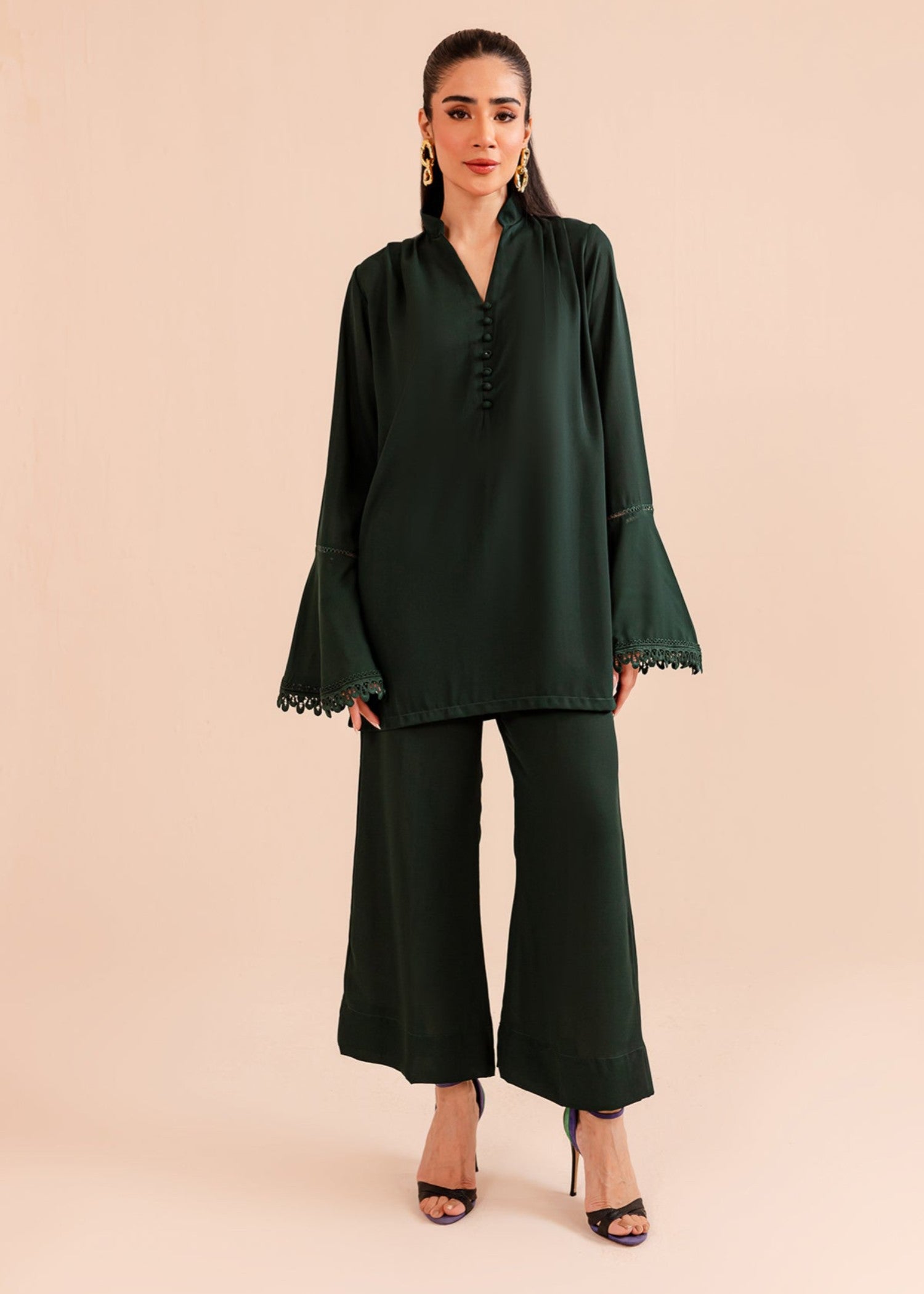 Peach Republic Classic Lace Co Ord Set Women 2pcs