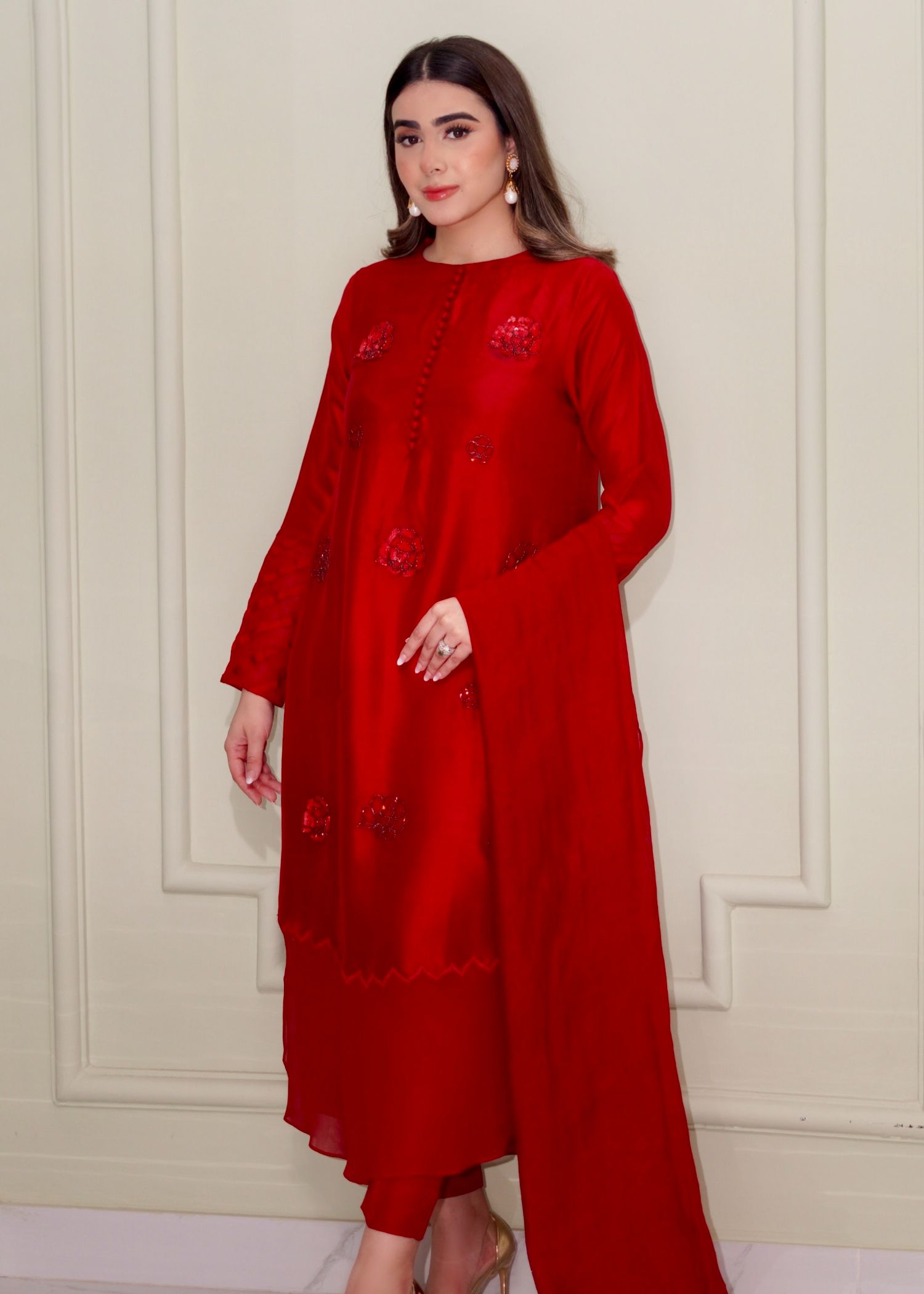 Hues Atelier Red Rosette Women 3pcs