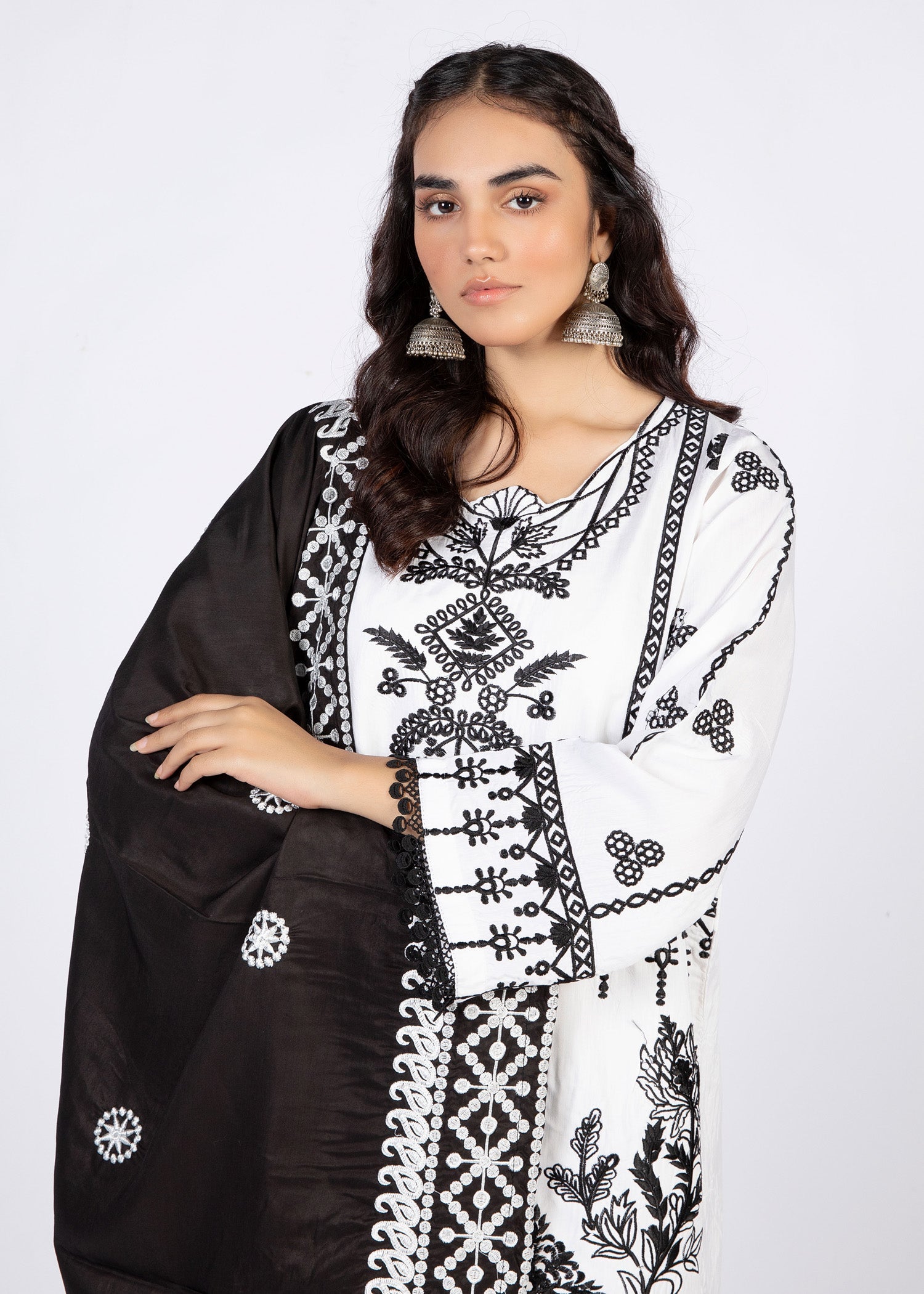 Khatepoesh Nicola Women 3pcs