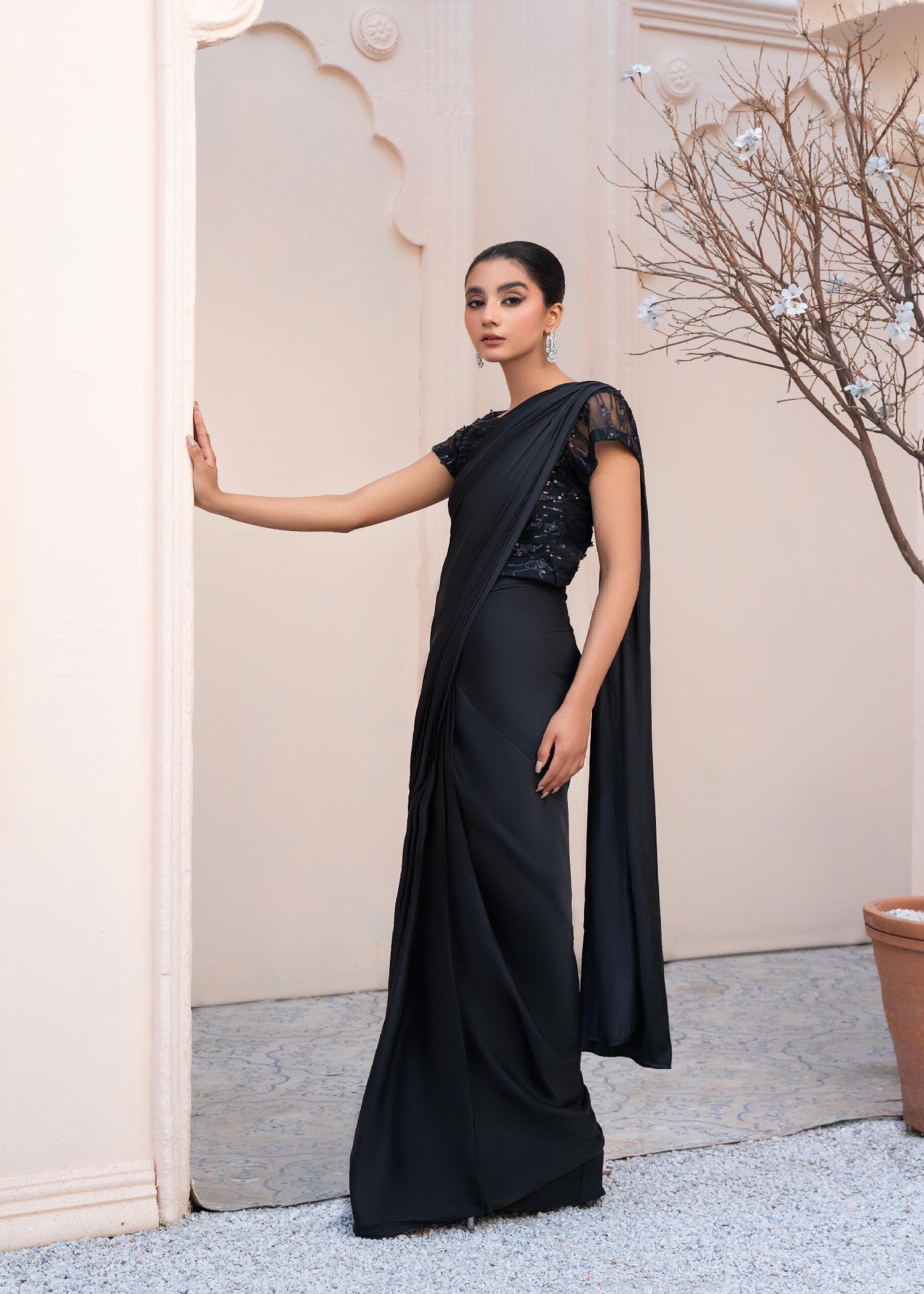 Mishkaat Clothing Serenity Midnight Black Saree Women 2pcs