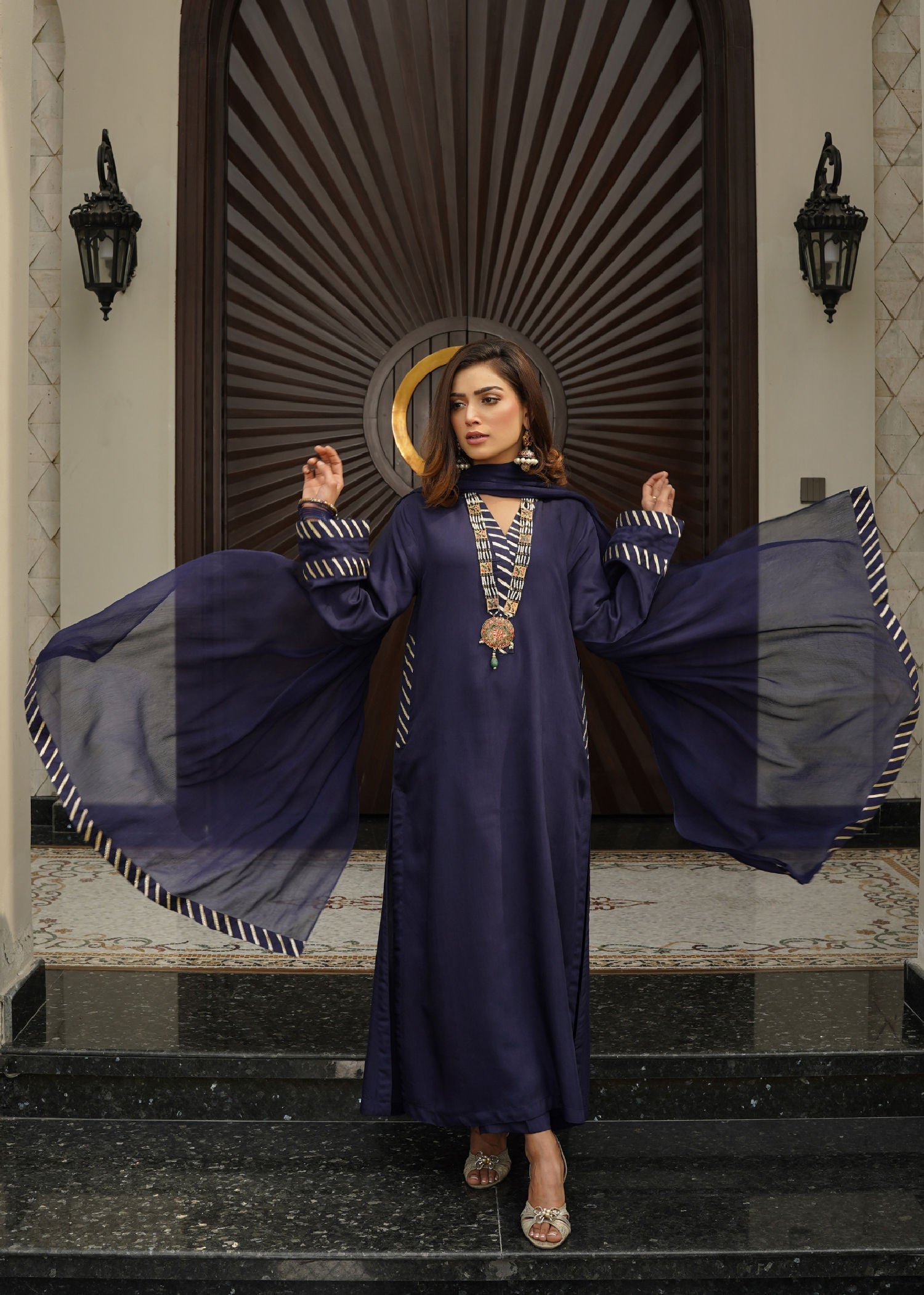 Yolo Pret SILK VISCOSE WITH CRINKLE CHIFFON PK DUPATTA SOLID J24 0002 Women 3pcs