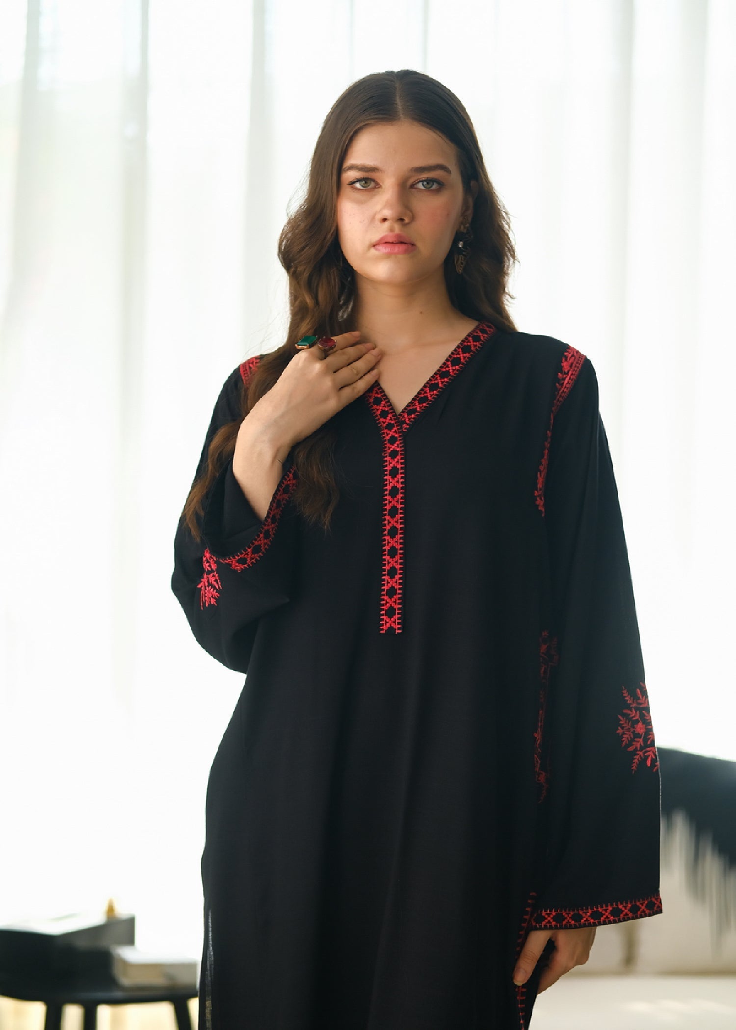 Sprinkles Scarlet Elegance Embroidered Women 2pcs