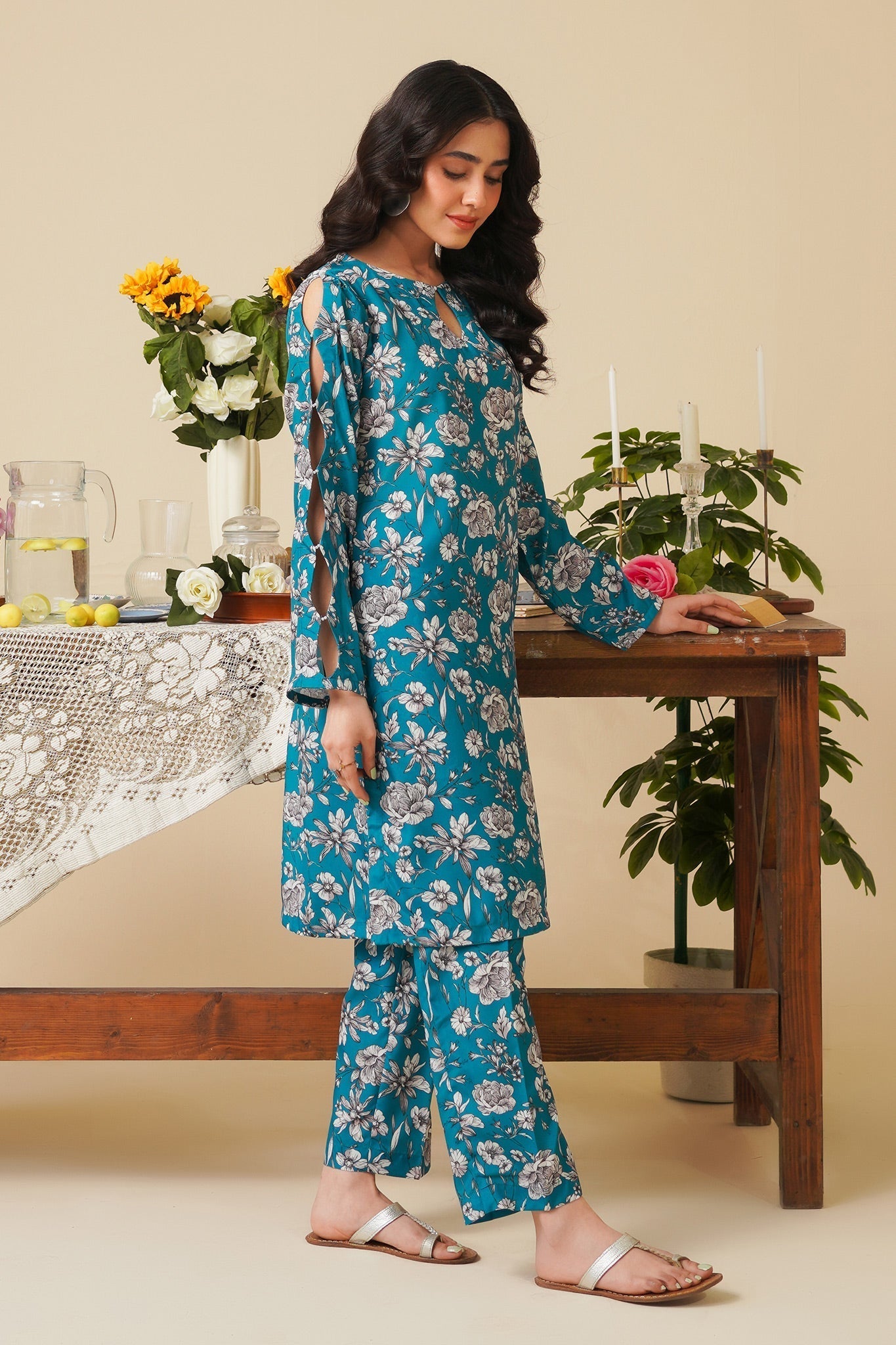 Mannat SUNNY Women 2pcs