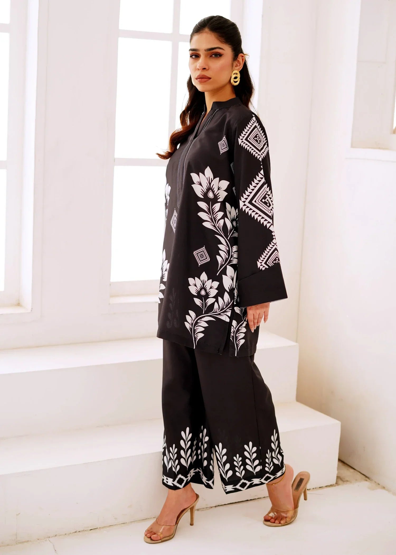 Nairah Noir Bloom Women 2pcs