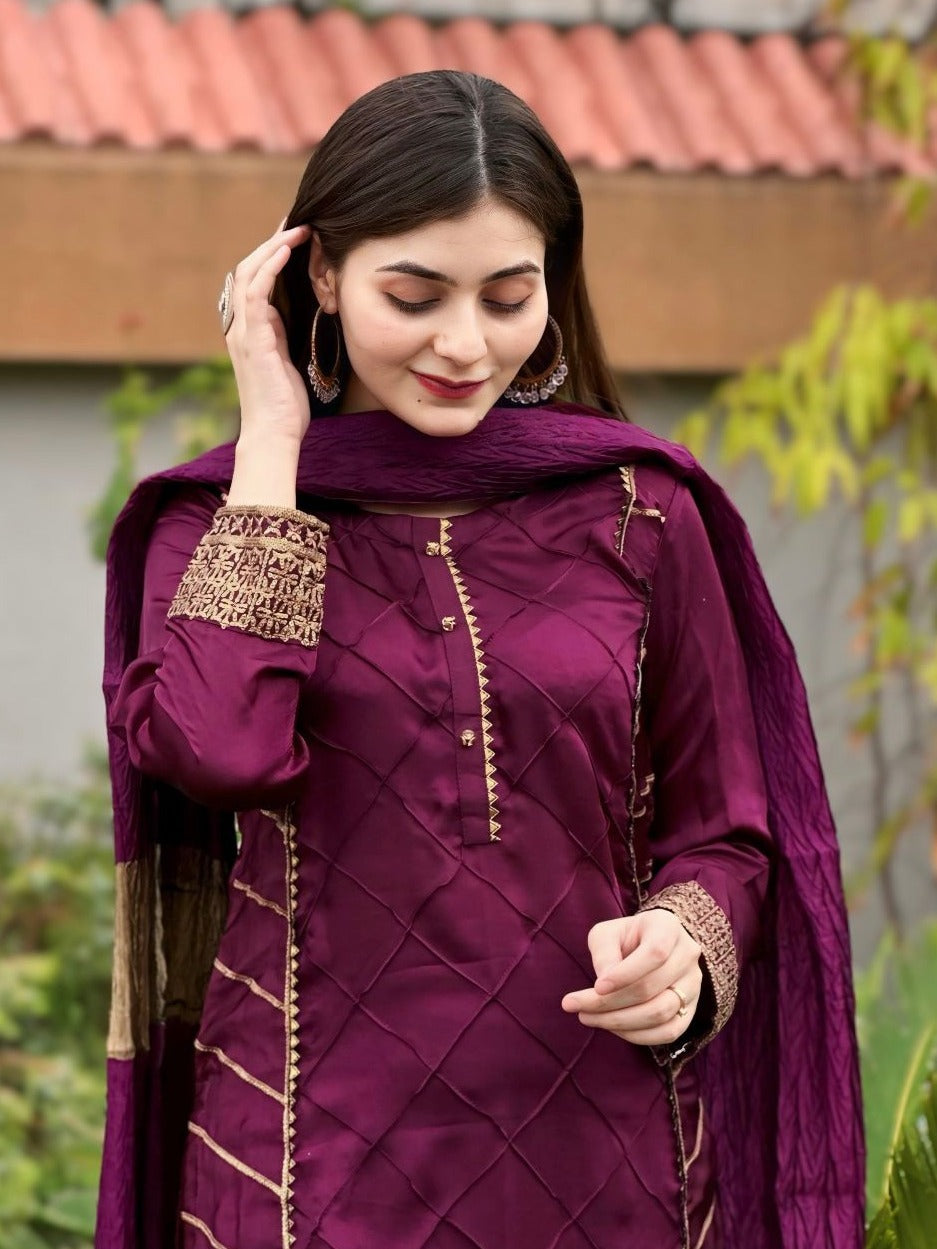 Mishkaat Clothing Almirah Women 3pcs