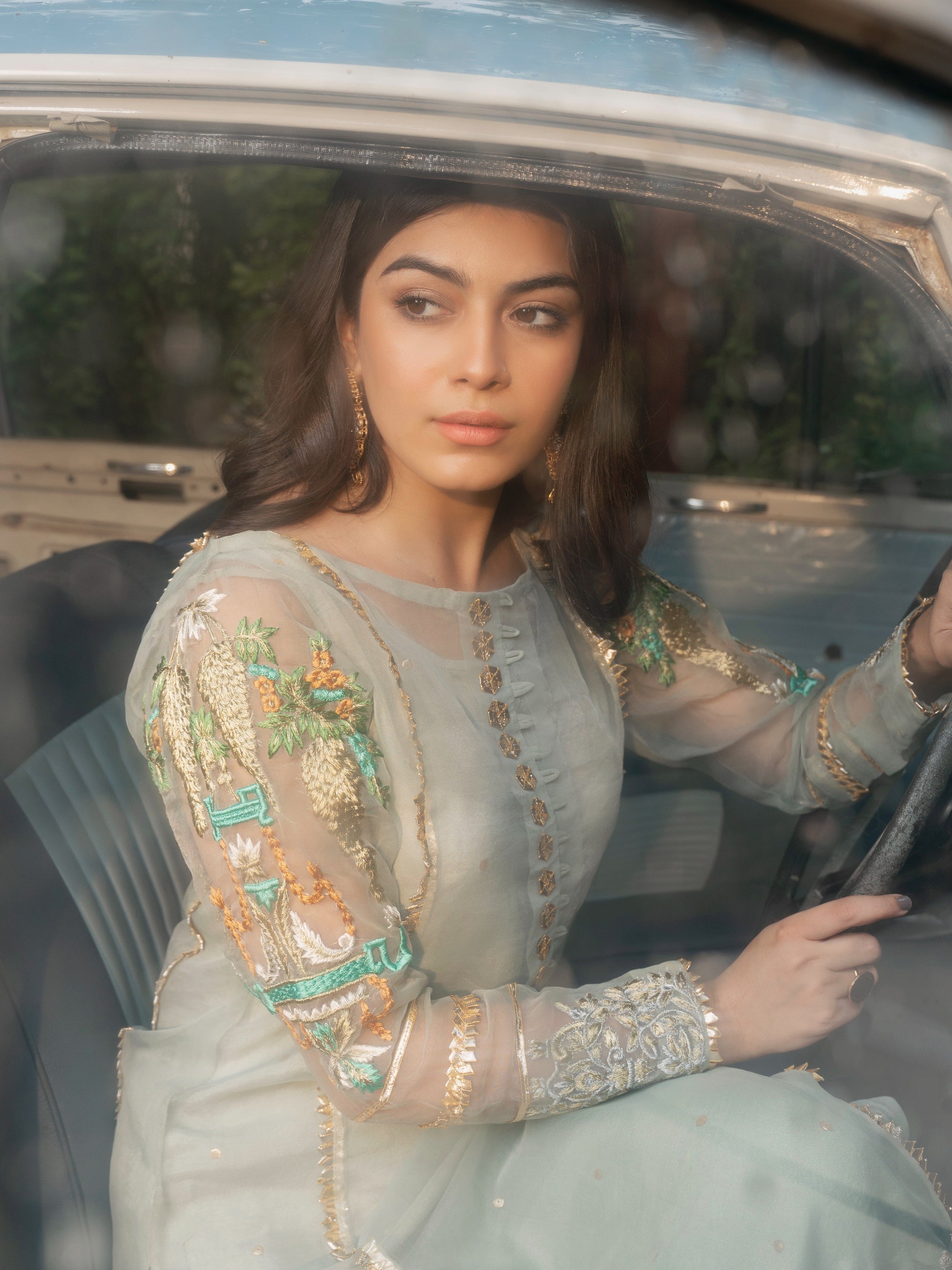 Hem Lotus Outfit Grey Women 4pcs