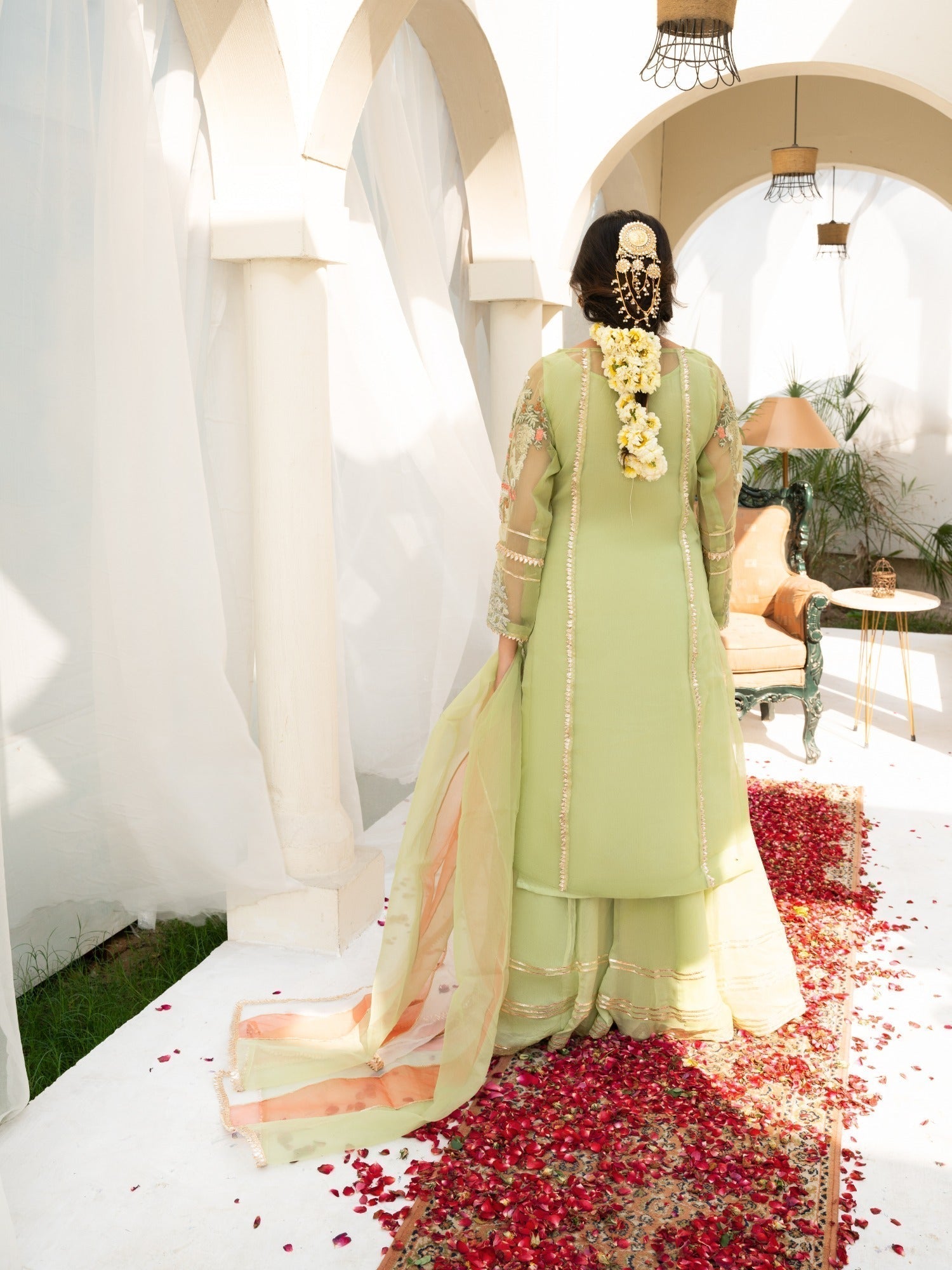 Hem Lotus Outfit Light Green Women 4pcs