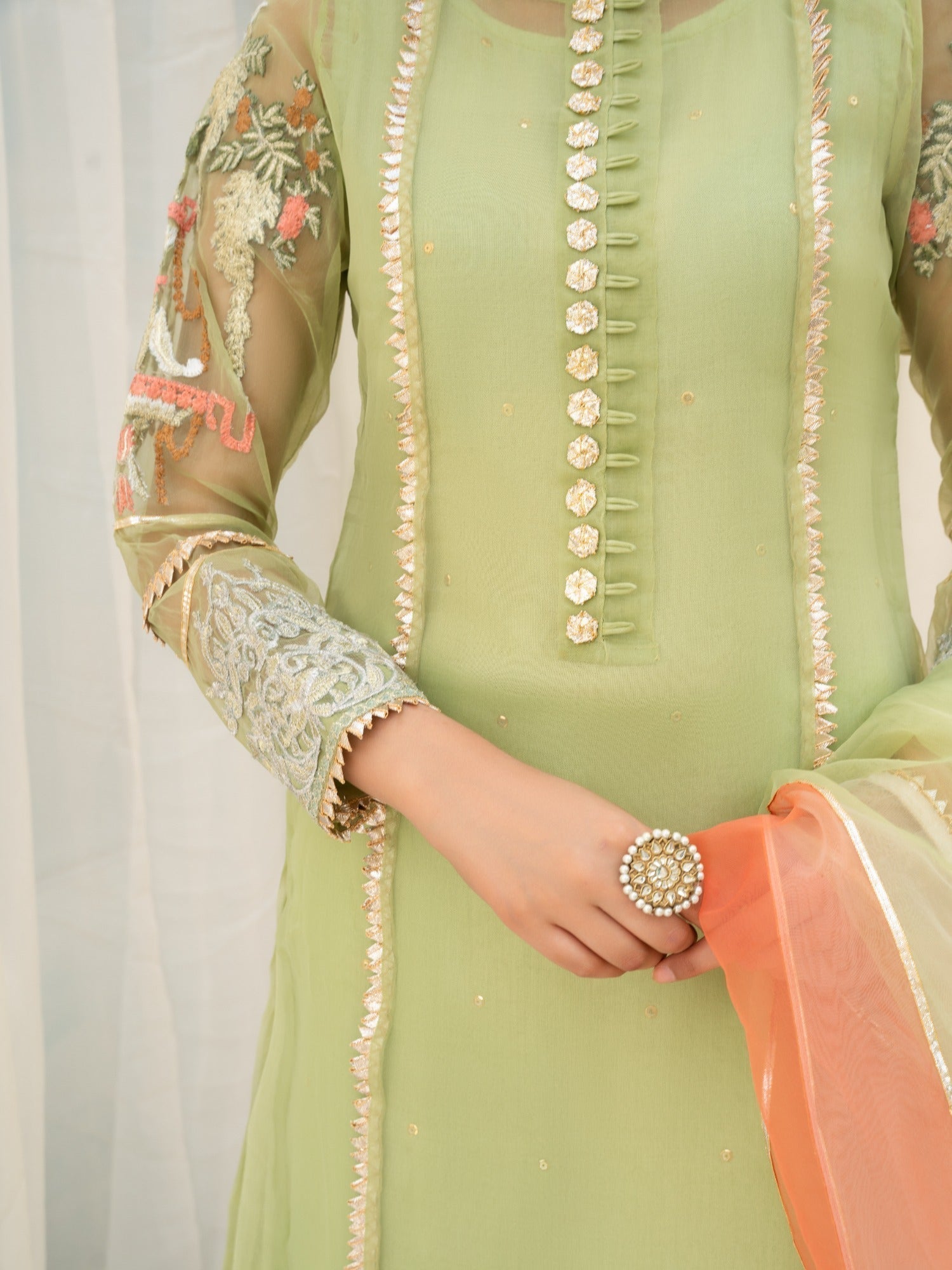 Hem Lotus Outfit Light Green Women 4pcs