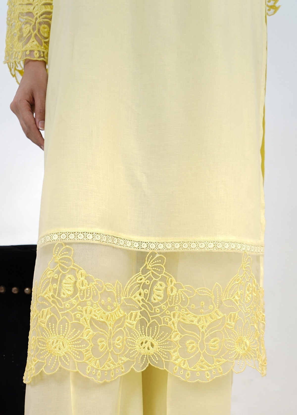 Arsh Apparel KIARA Women 3pcs