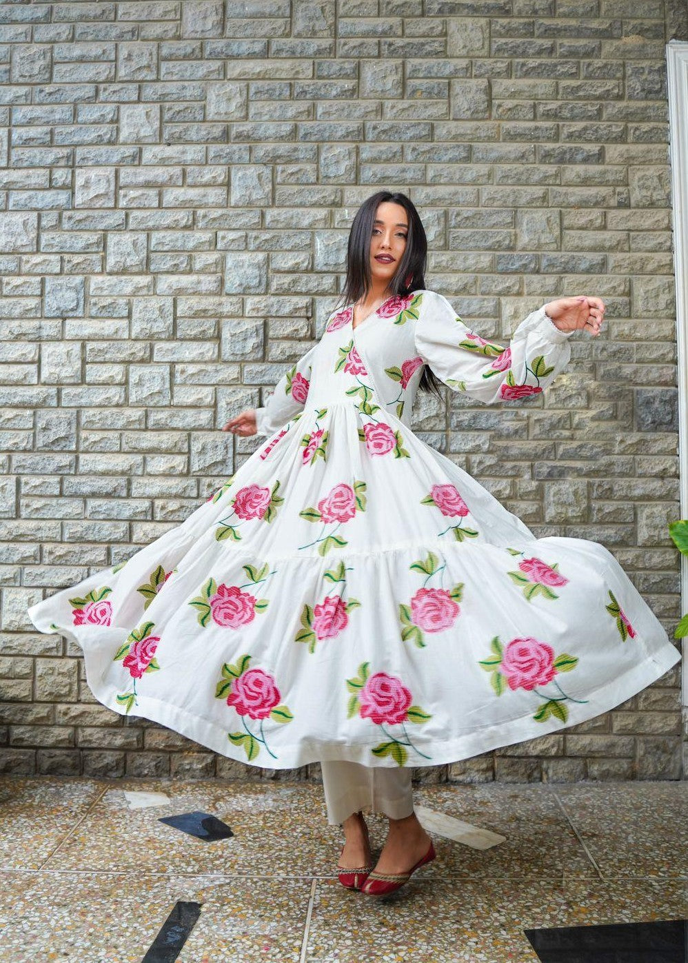 Akhrot Clothing White Primrose Women 2pcs