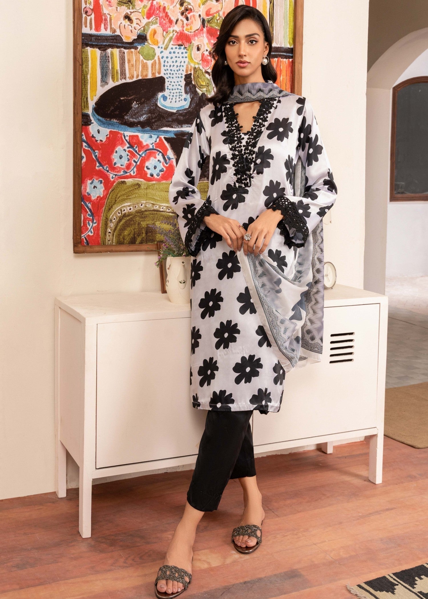 Four Season Boutique Mah e Meer Silk White Women 3pcs