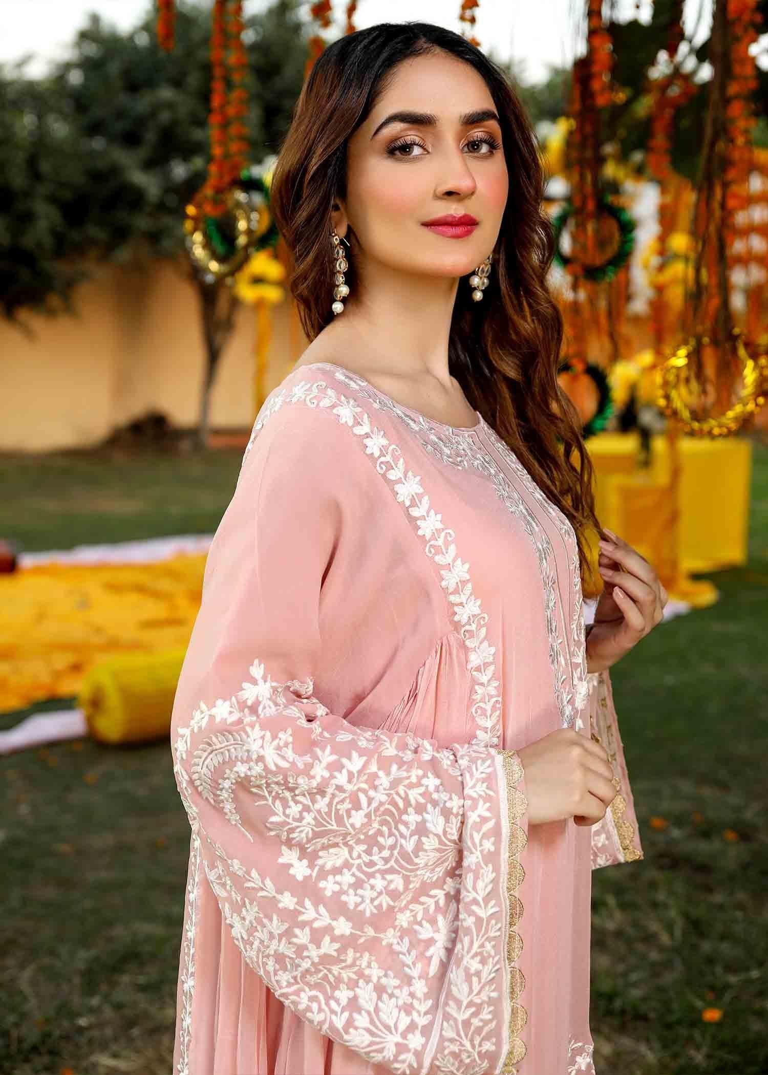 Akhrot Clothing Pink Chiffon Suit Women 2pcs