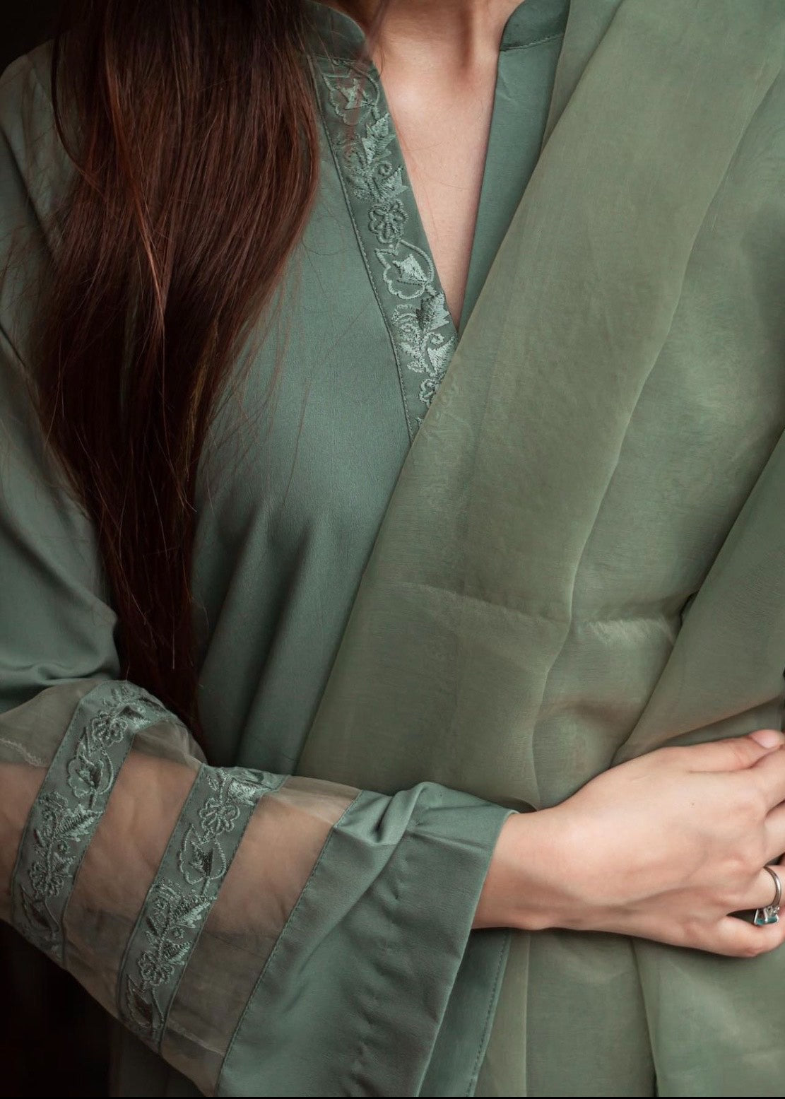 Zauk Green Three Piece Embroidered Dress Women 3pcs