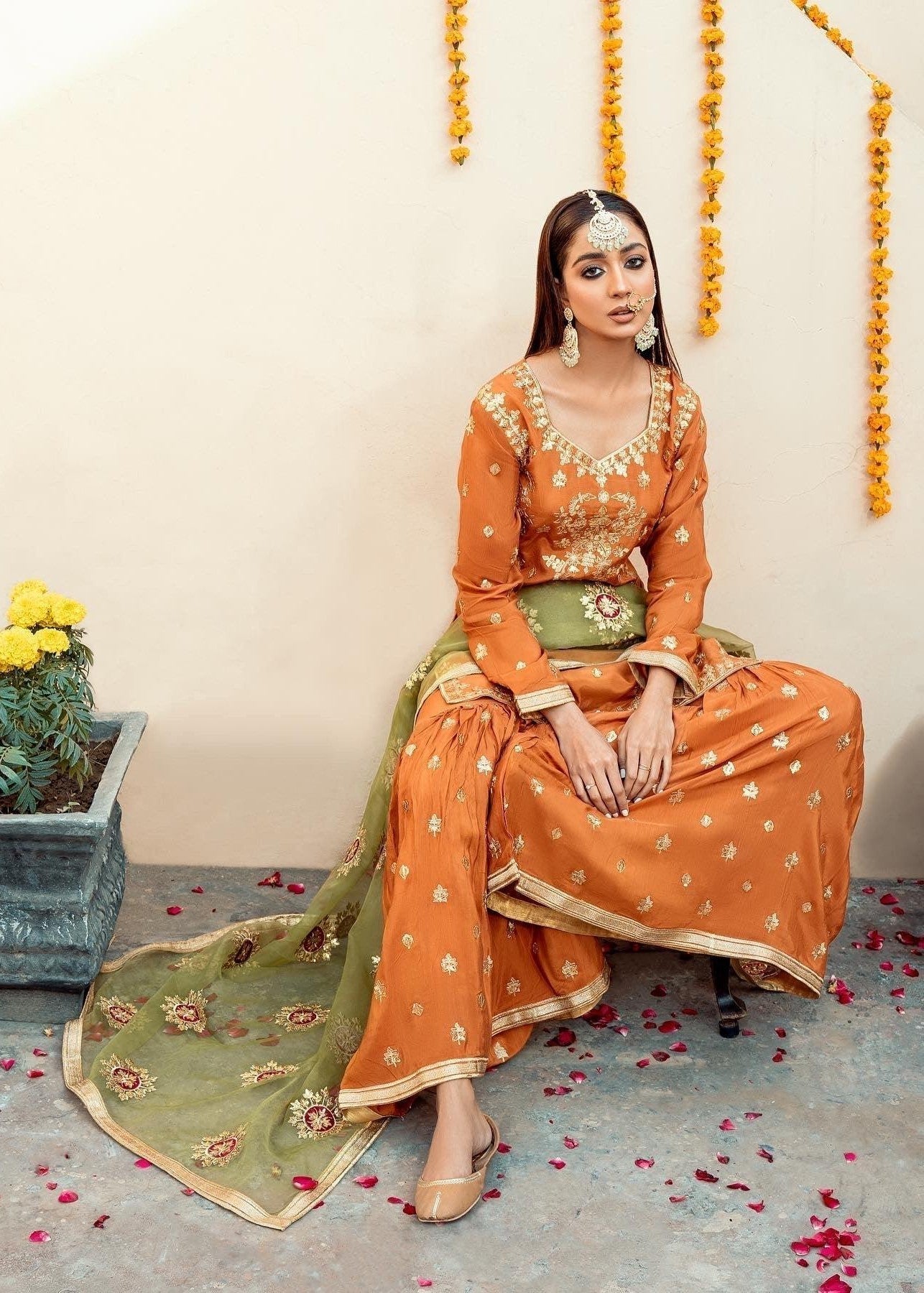 Akhrot Clothing Rust Gharara Women 3pcs