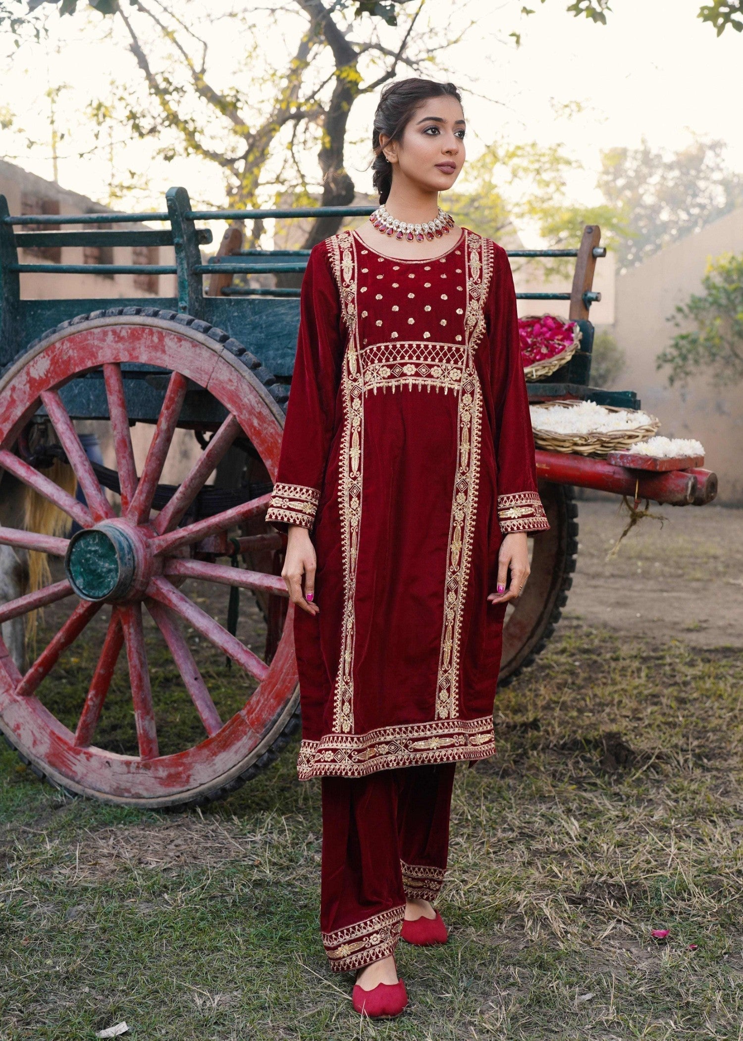 Akhrot Clothing Maroon Mehbooba Velvet Women 2pcs